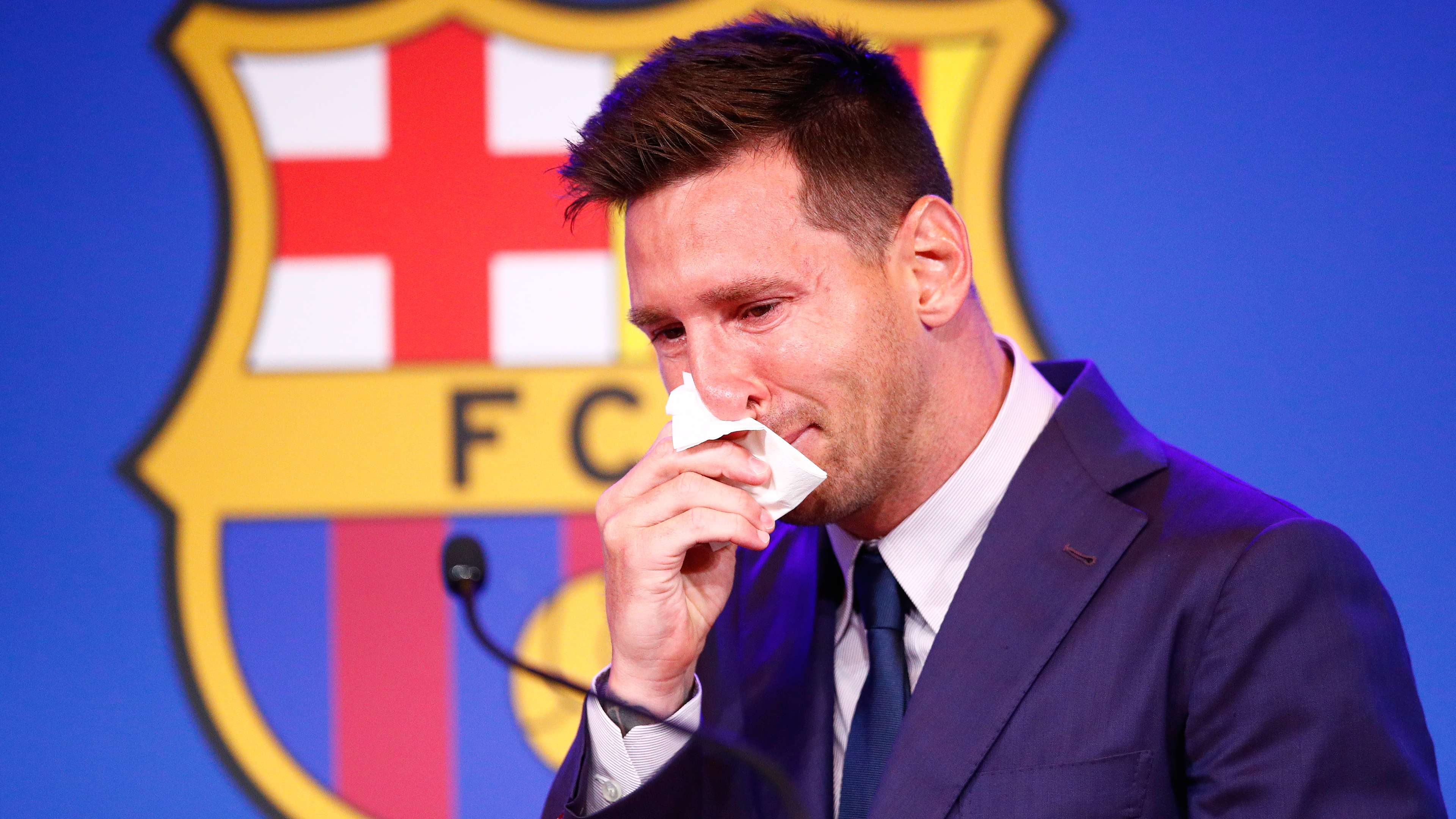 Font urges Messi to 'explain the truth' about failed Barca return  