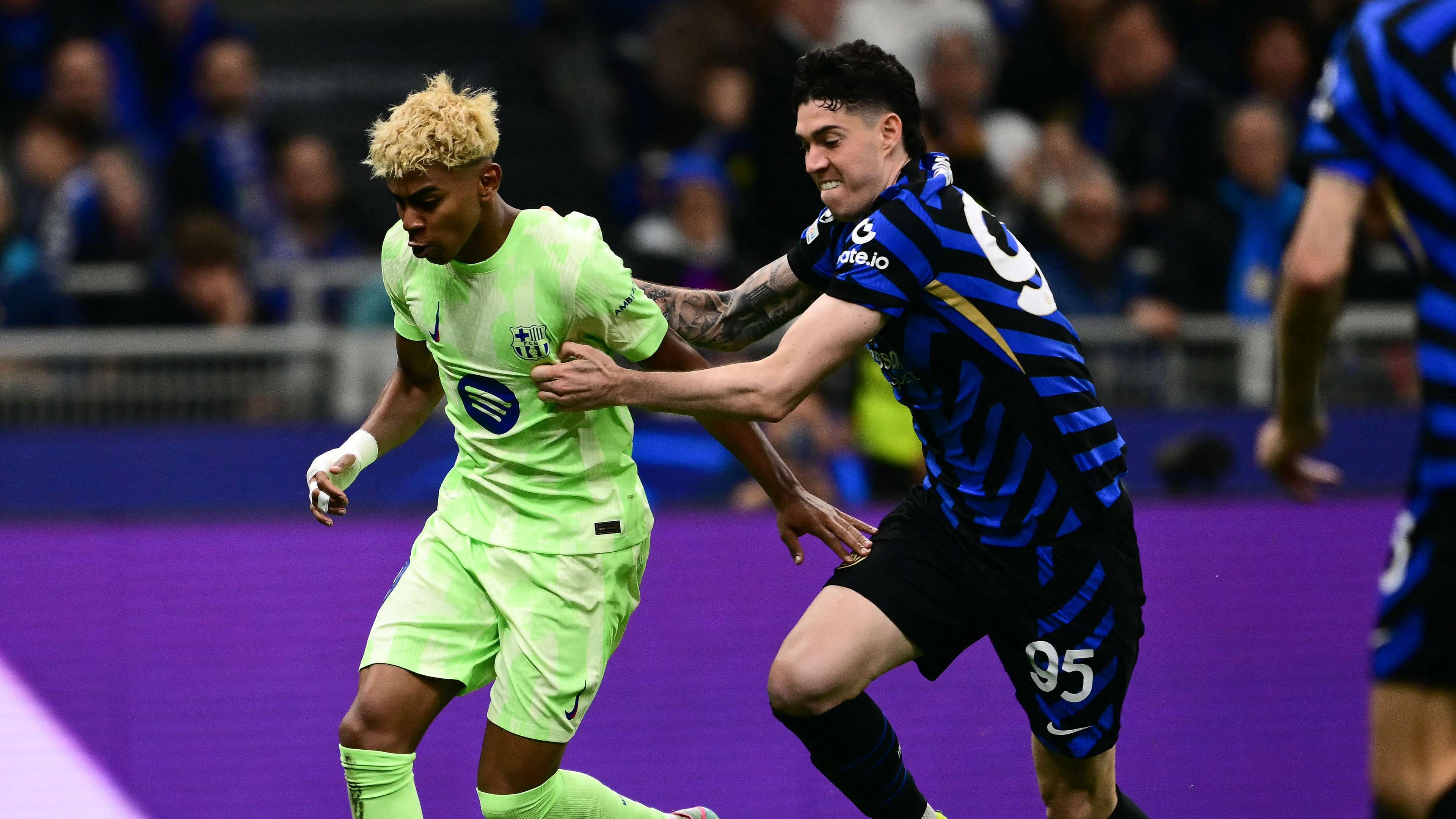 Barca to pick between Spurs & Inter defenders  