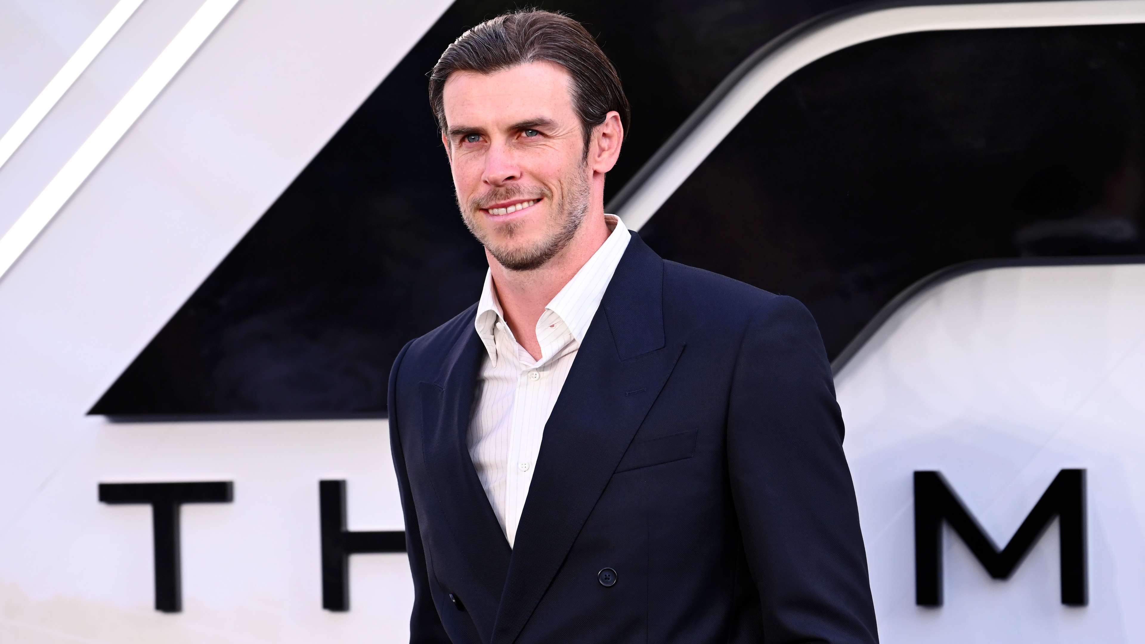 Bale backs 'genius' ex-Madrid boss for Man Utd job  