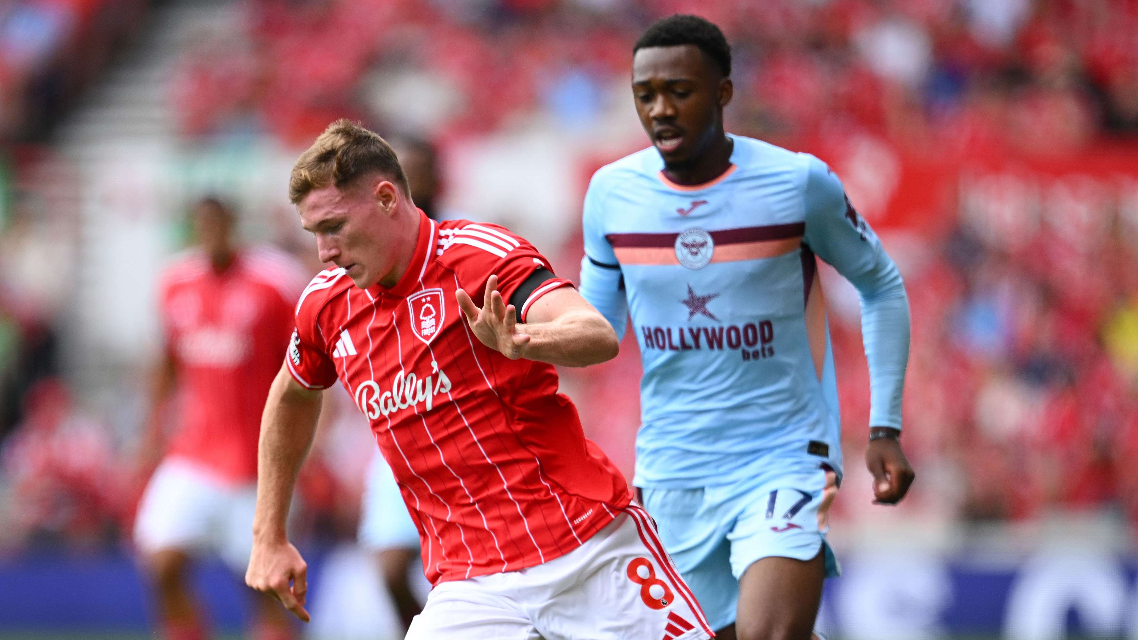 Man City lead Man Utd in £80m Anderson race  
