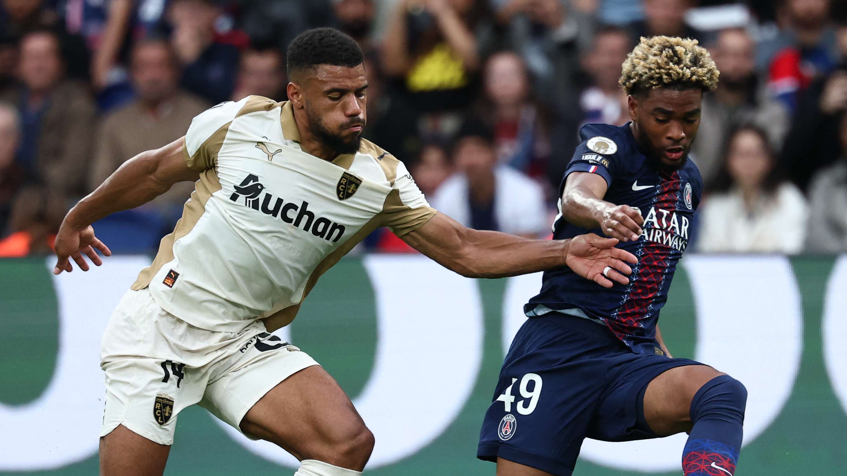 Lens reject PSG proposal to postpone top-of-the-table Ligue 1 clash  