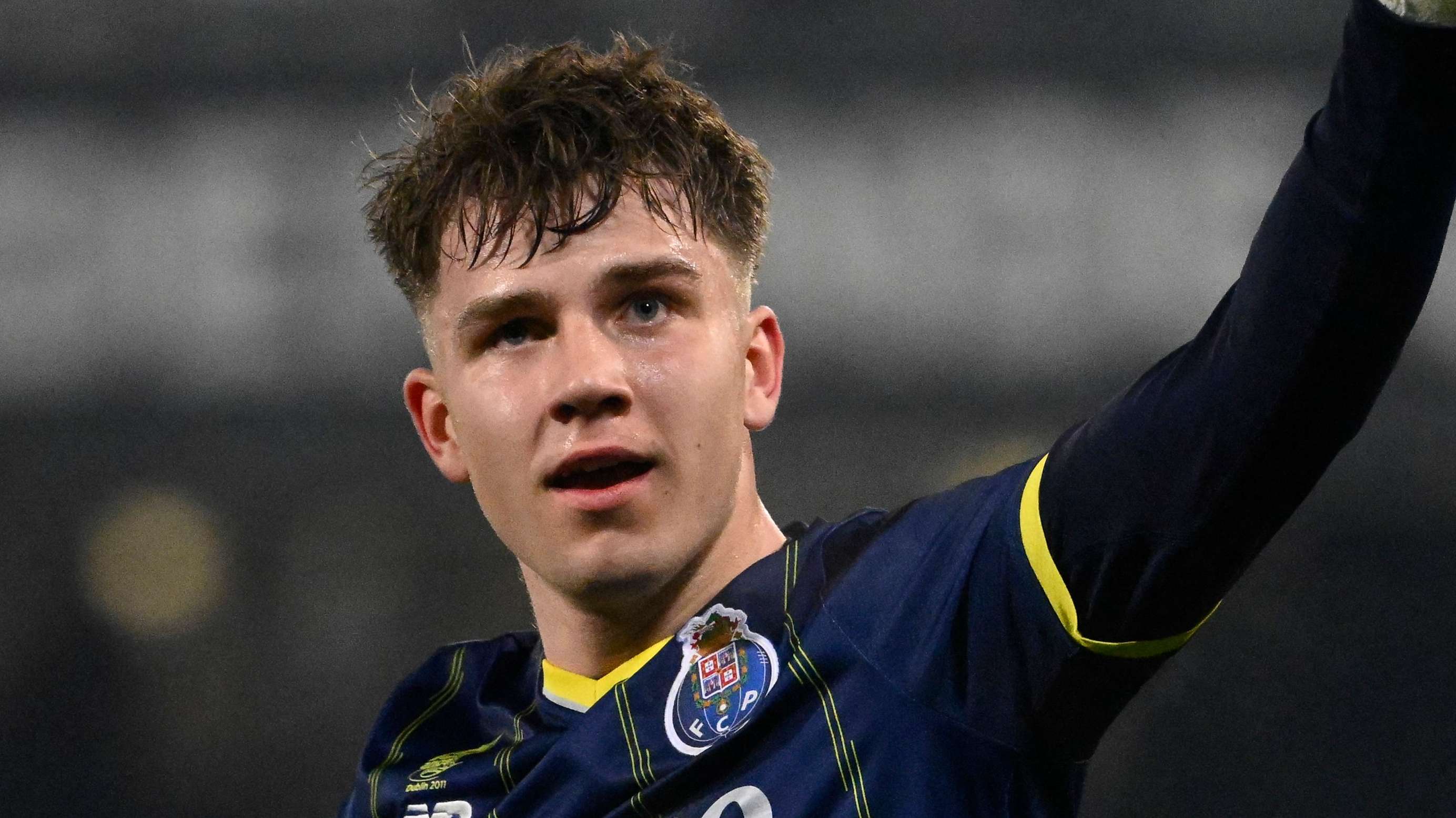 The story of Pietuszewski, Porto's "new Lewandowski" launched by Farioli  