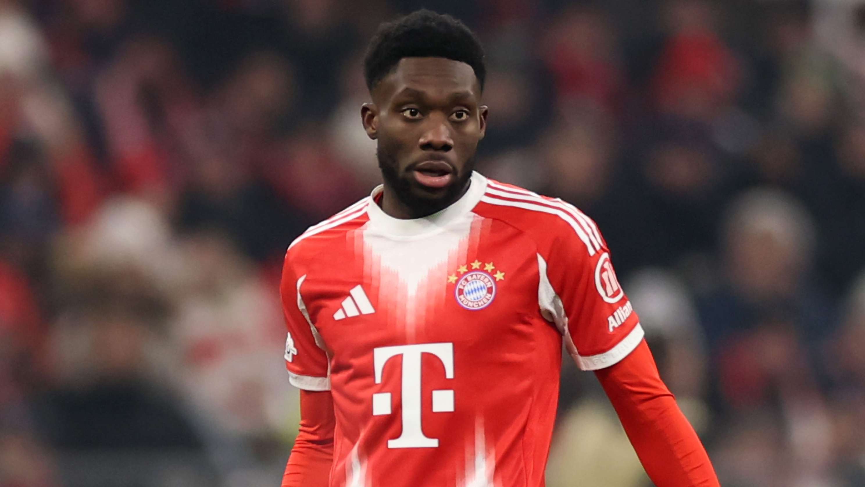 Bayern to 'consider' Davies sale in boost for Man Utd  