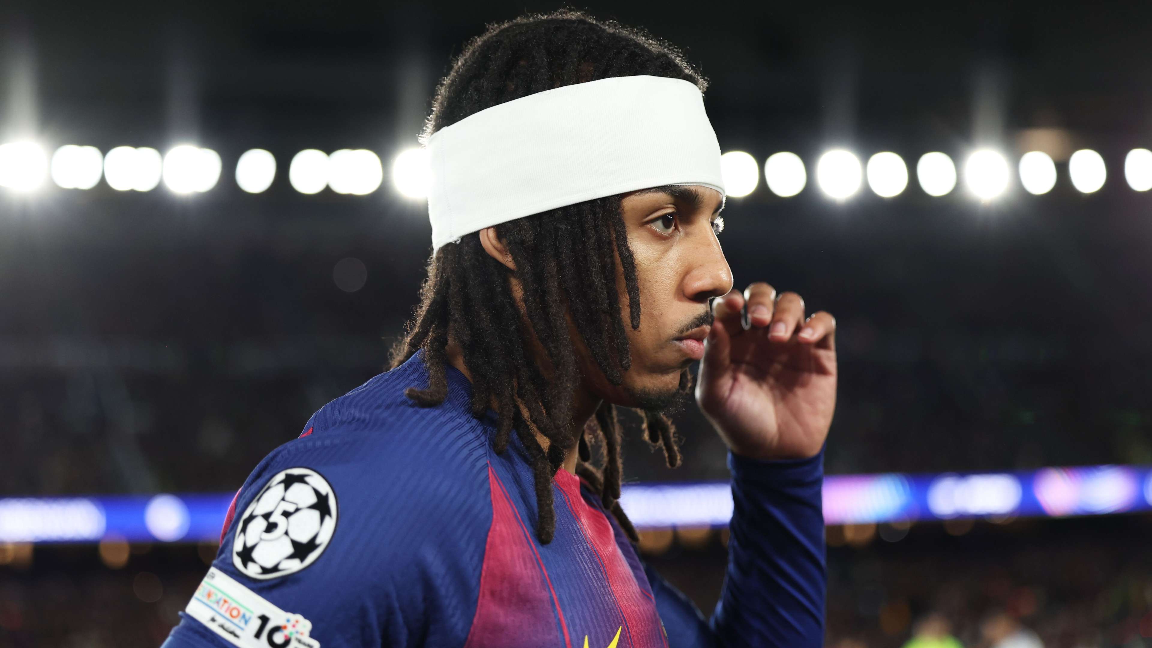 Barca prepared to offload Kounde despite long-term contract  