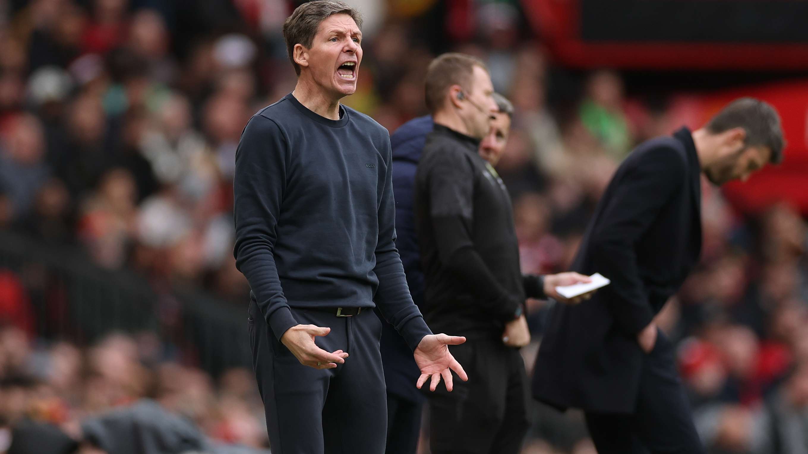 Glasner suggests ref gave Man Utd 'Old Trafford bonus' with penalty call  