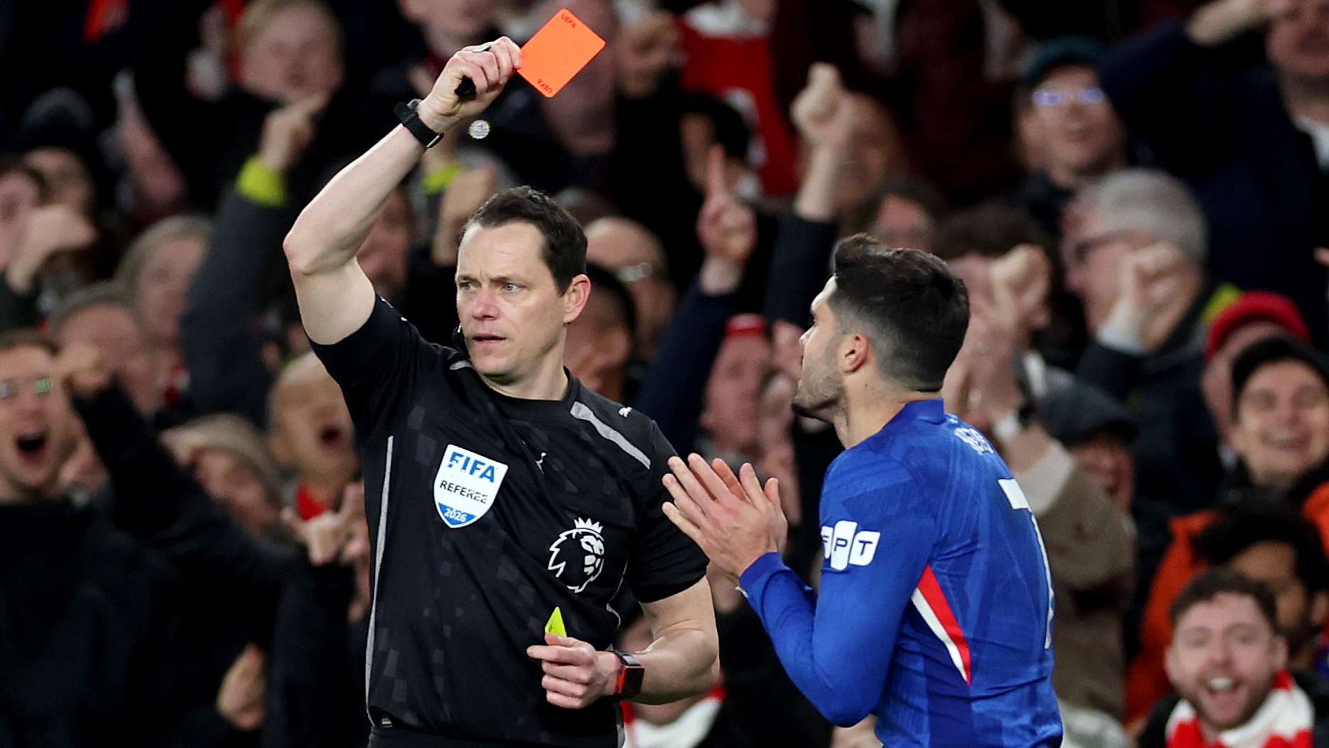 Ex-Chelsea star slams 'idiot' Neto after Arsenal loss  