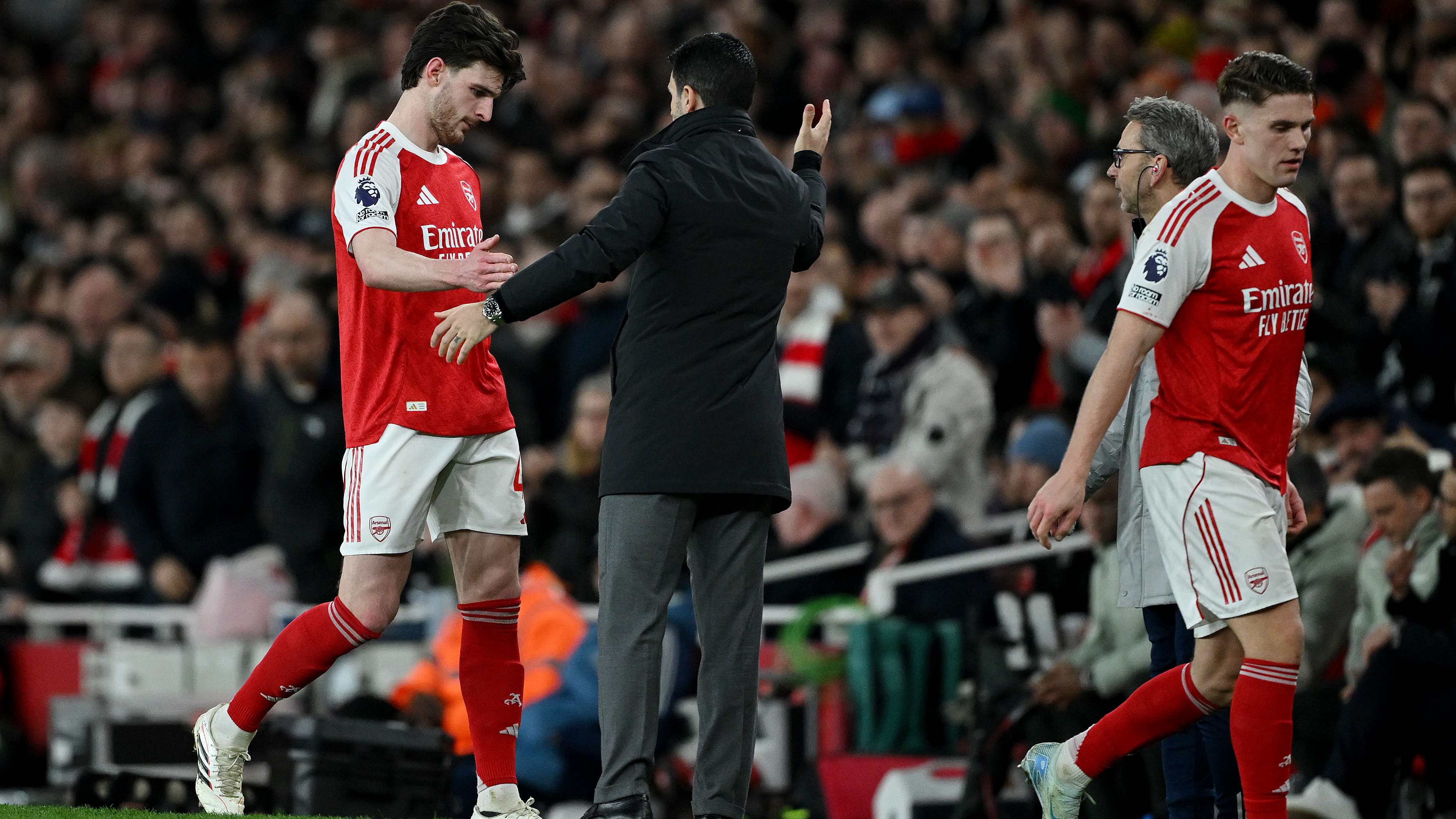 Arteta gives Rice update after Arsenal star asks to be subbed  