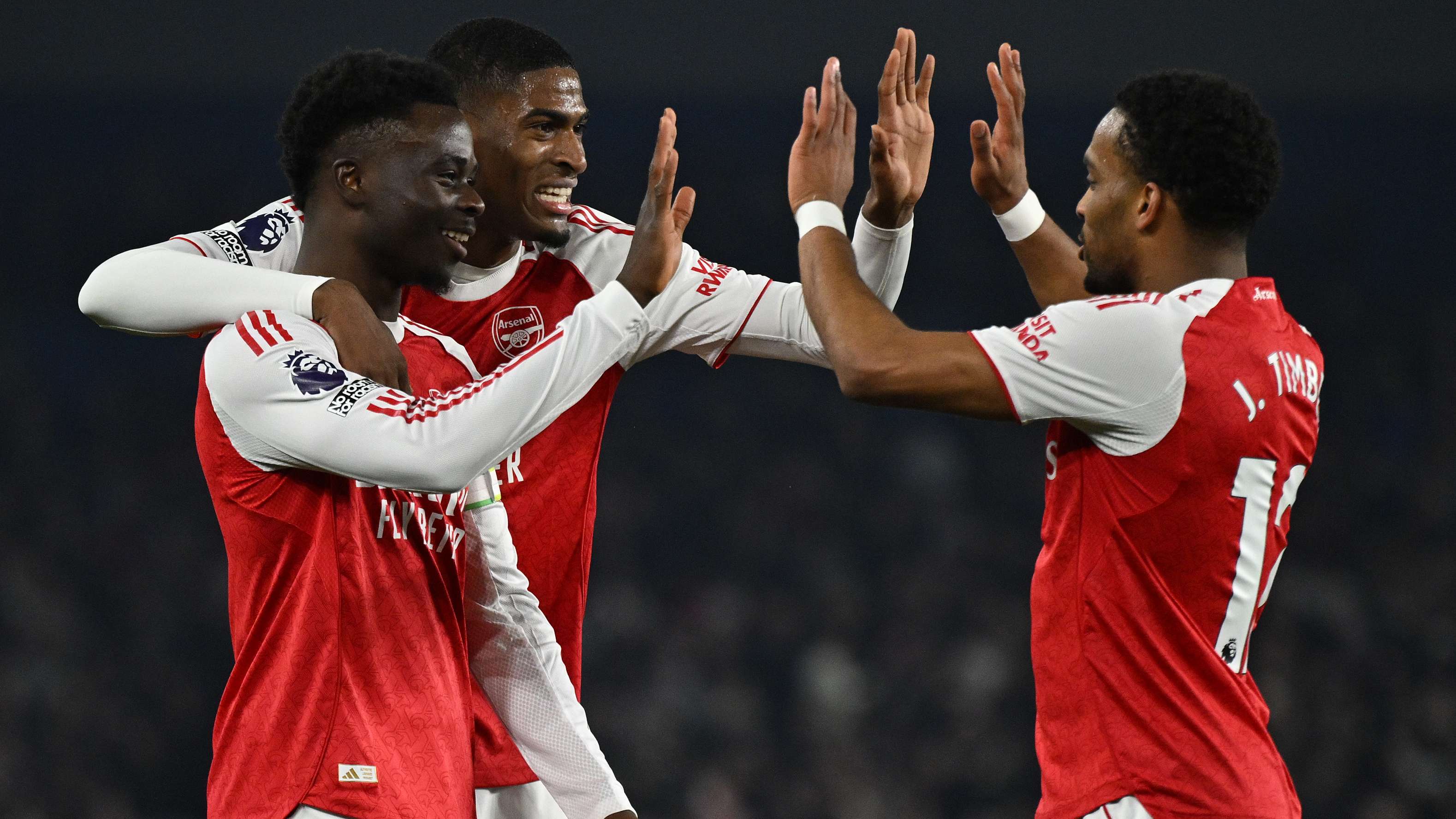 Evra tells Arsenal to 'cheat' to beat Man City to title  