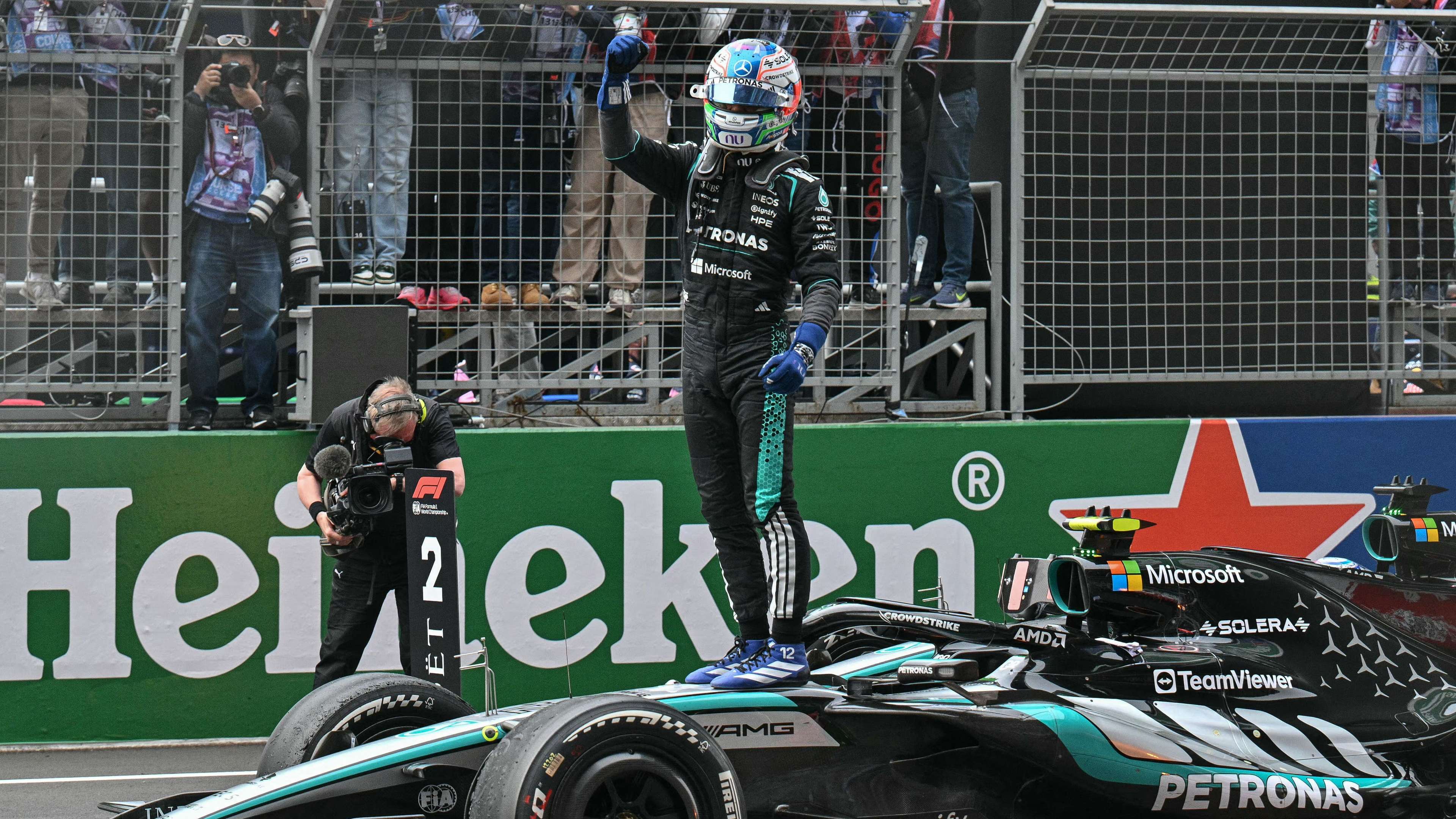Kimi Antonelli makes history: at 19, he secures his first F1 victory  