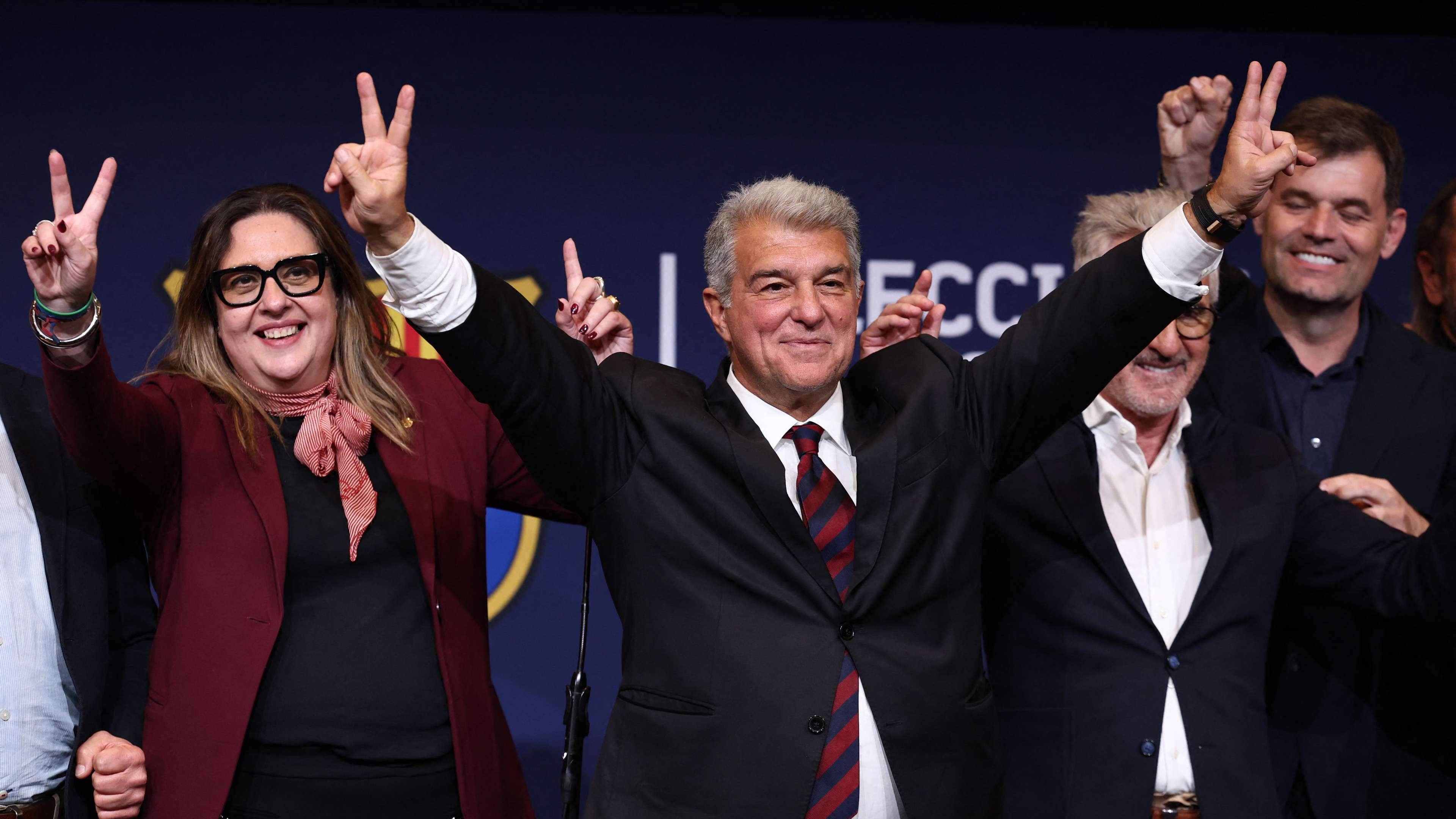 Laporta wins Barca election despite Xavi's Messi 'bombshell'  