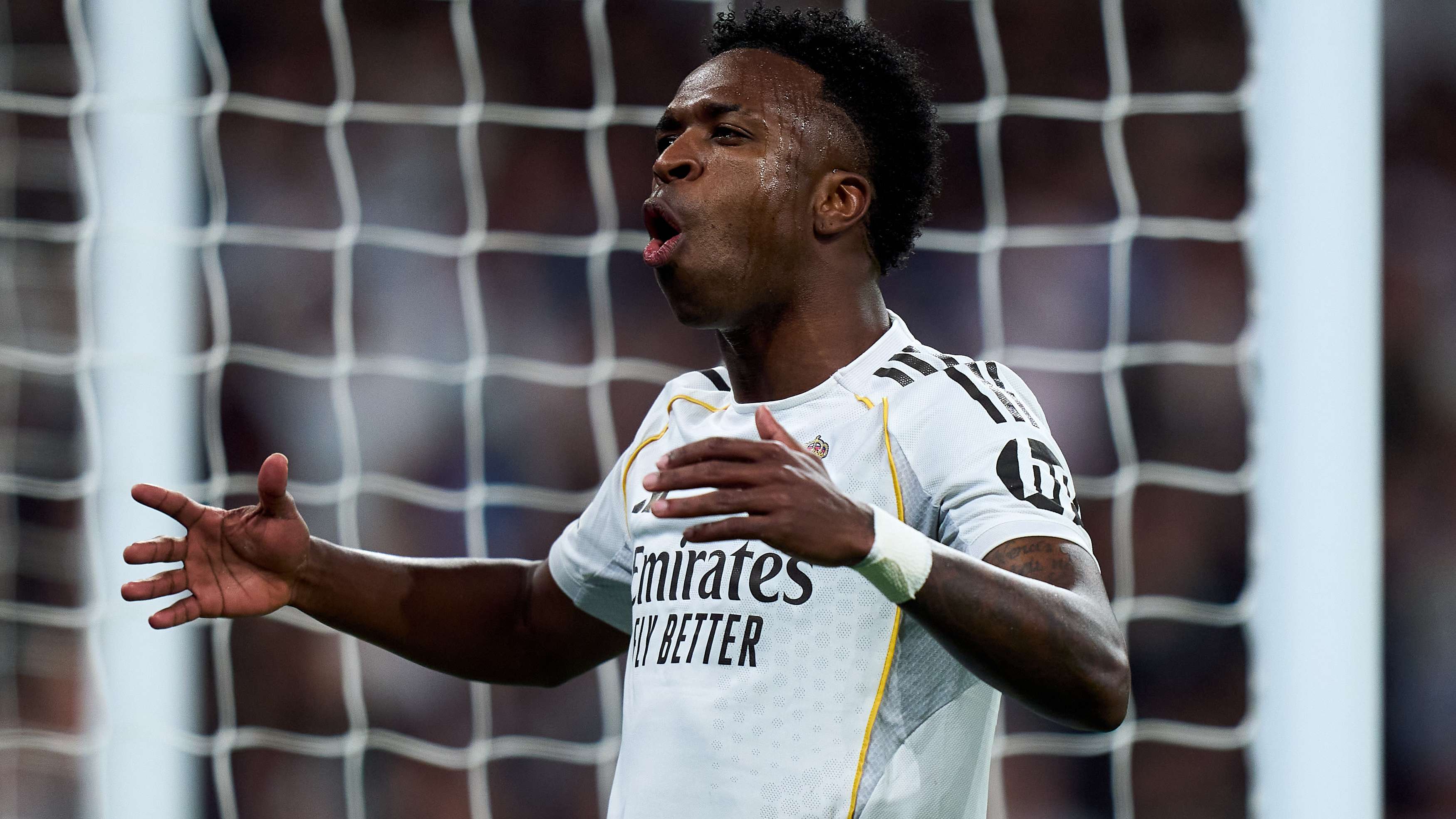 "He'll eat him alive": Is this Bayern star Vinicius's worst nightmare?  