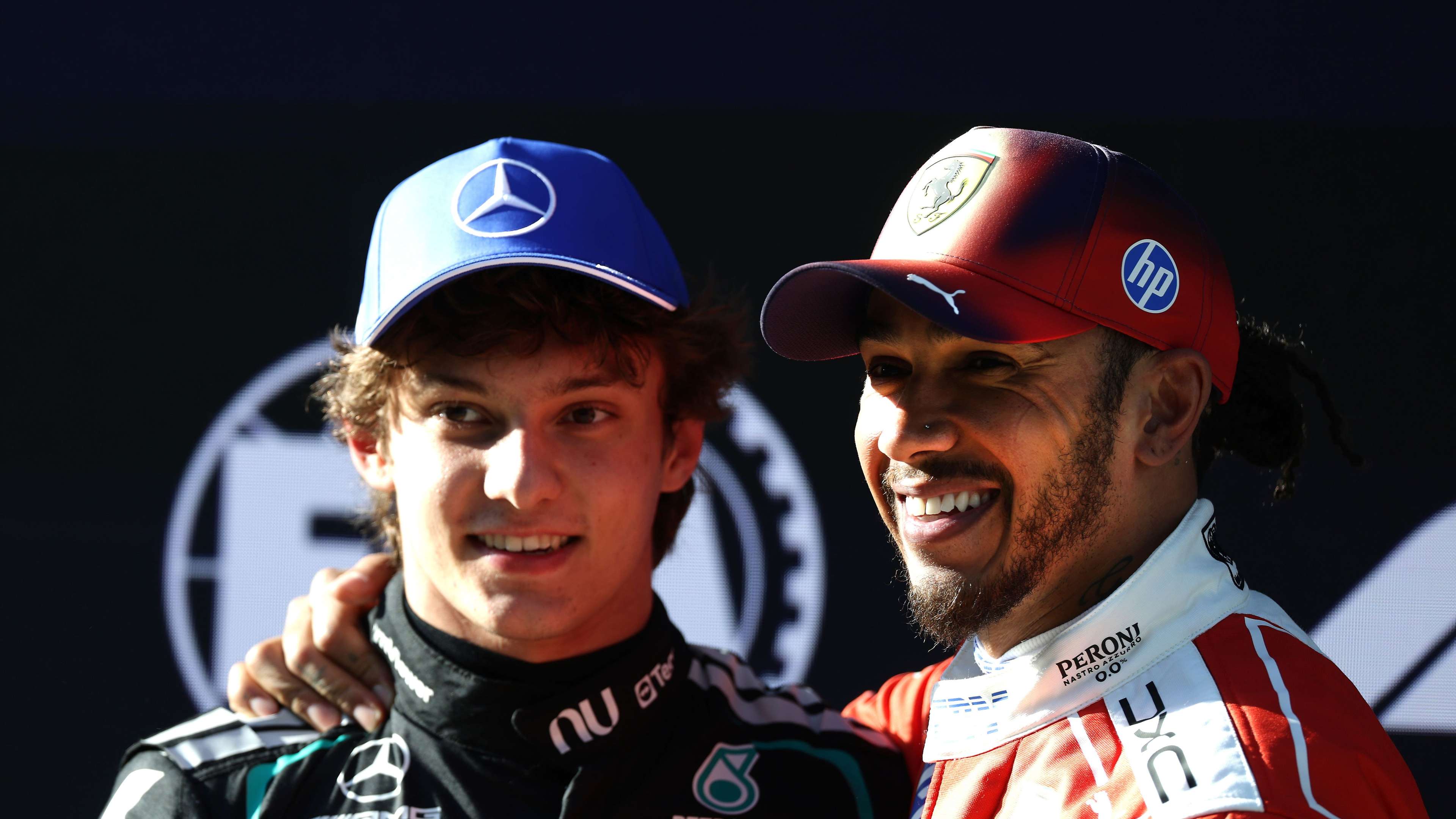 F1: Kimi Antonelli on pole – the youngest ever. He supports Bologna  