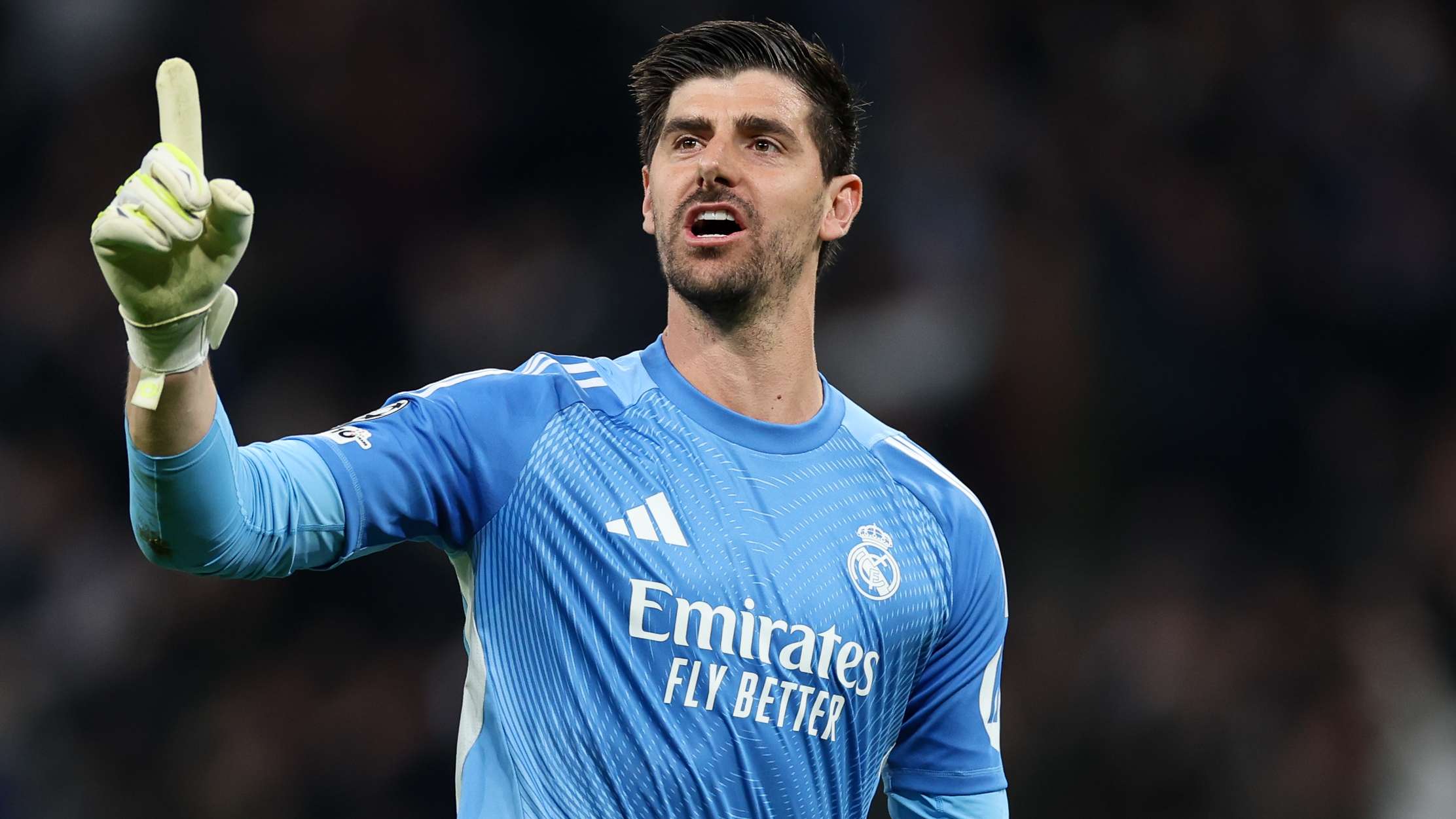 Real Madrid handed Courtois injury scare ahead of huge Bayern tie  
