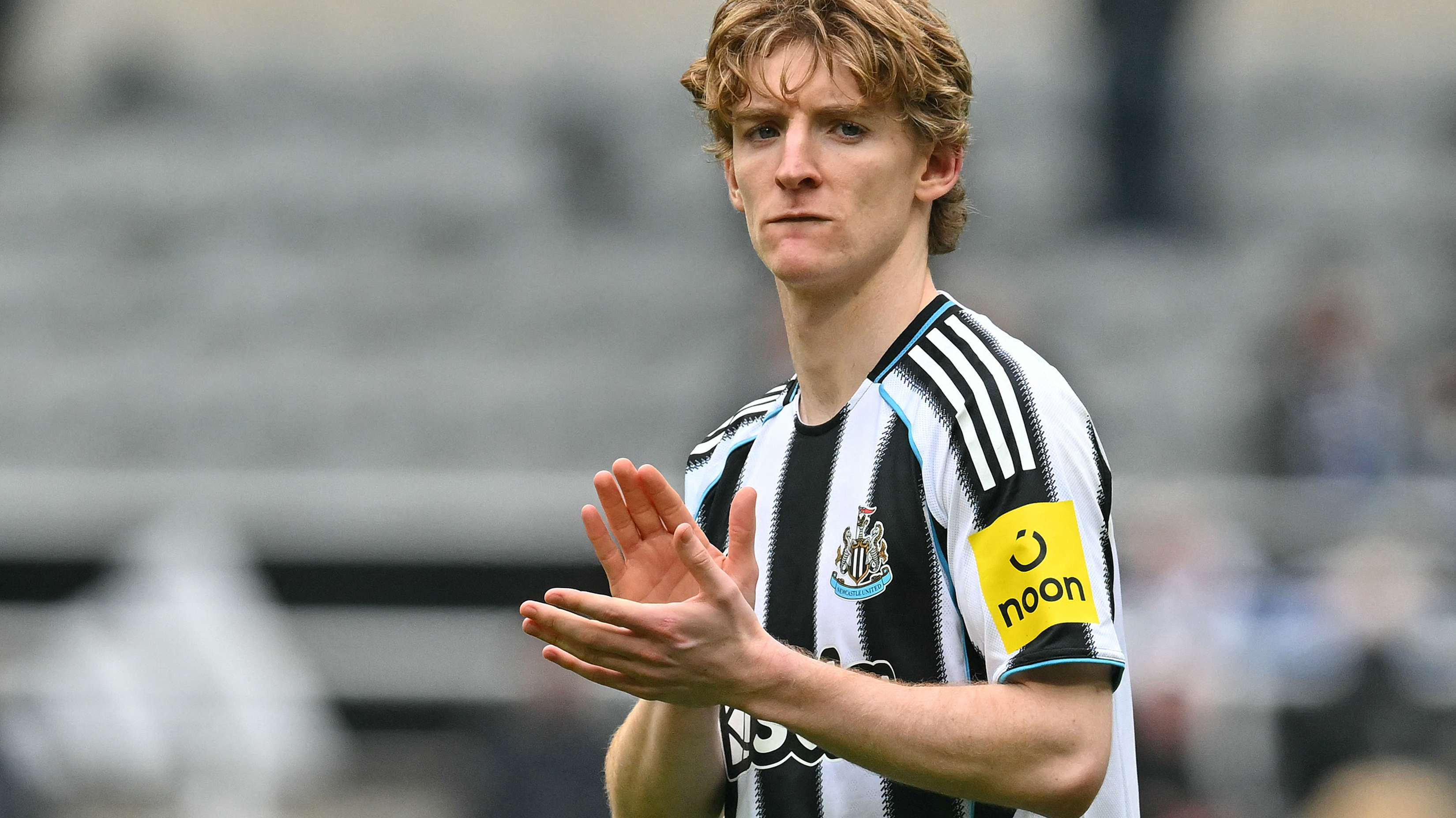 Gordon claims Sunderland 'not a very good team' compared to Newcastle  