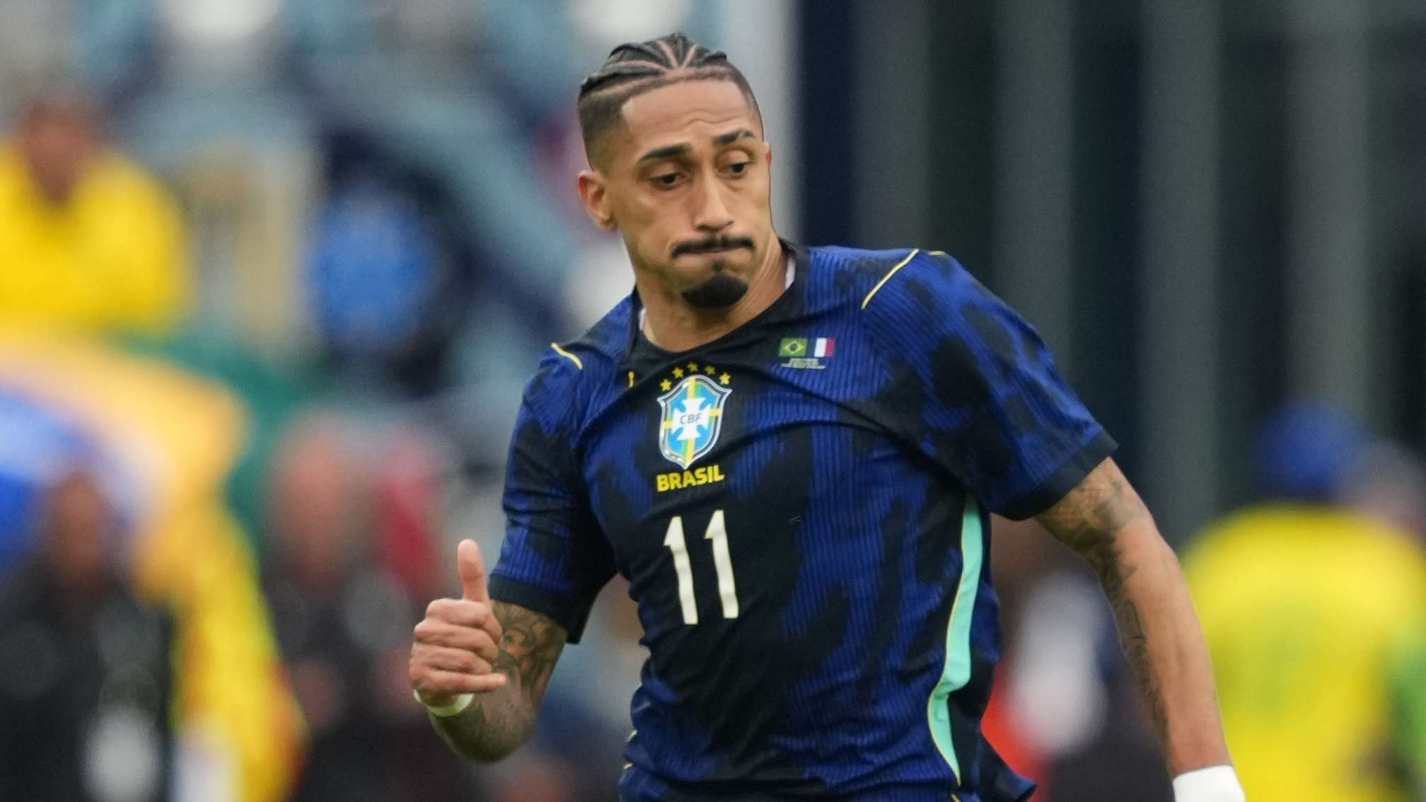 Barca fear the worst as Ancelotti confirms Raphinha muscle issue  