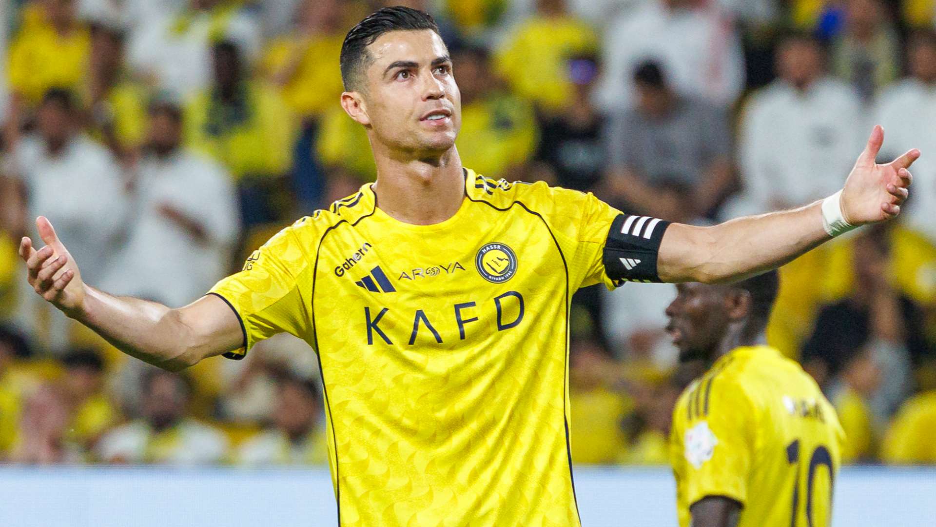 Two reasons why there is ‘no point’ in CR7 returning to Europe  