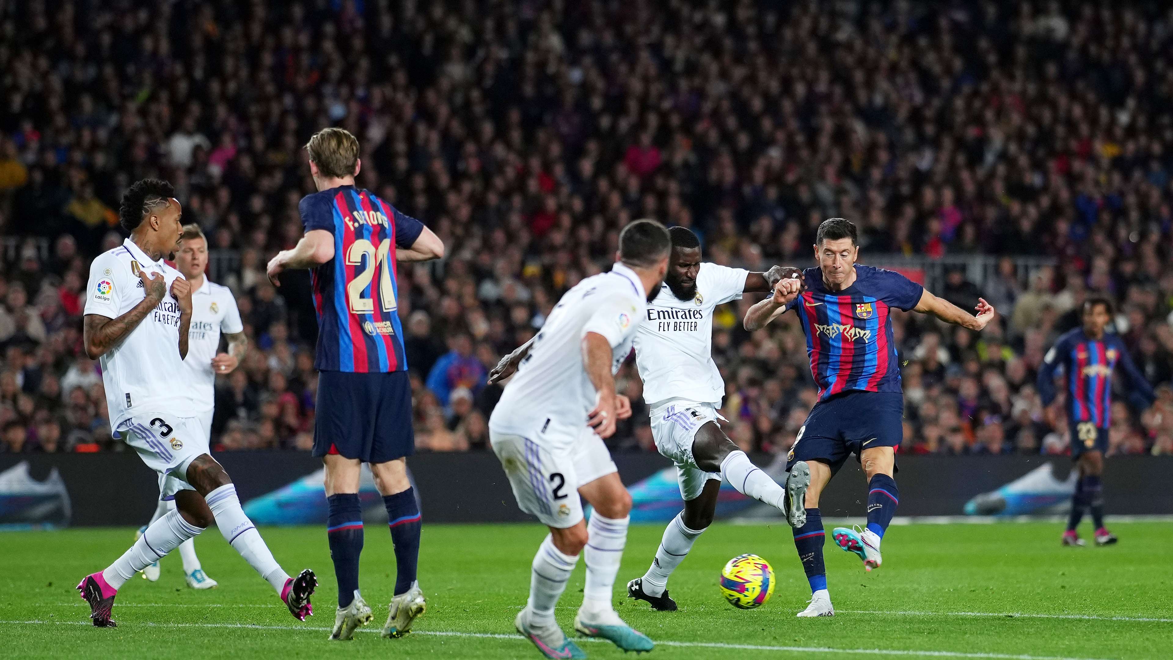 Free transfers… Real Madrid and Barcelona duo top the golden line-up  