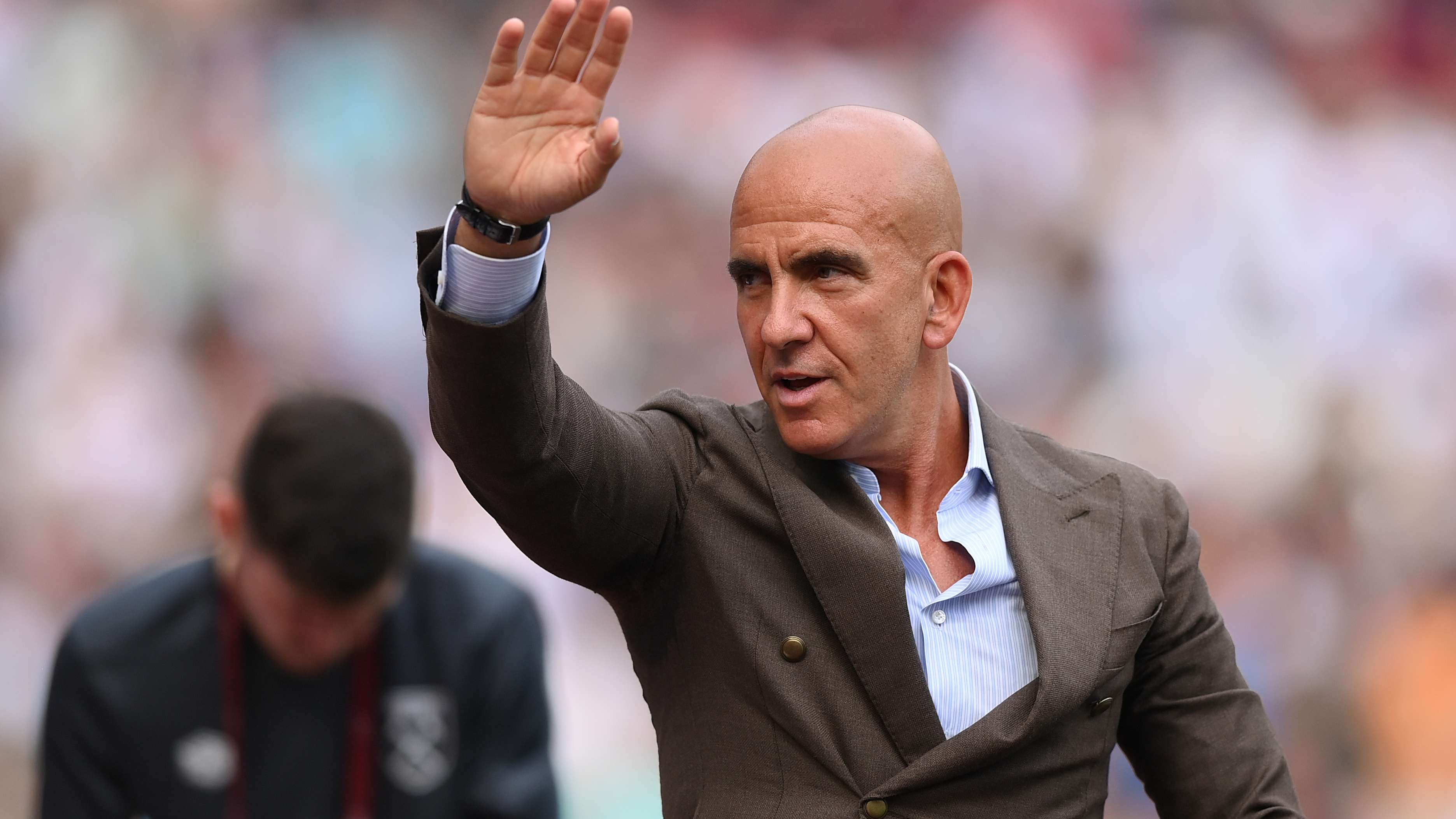 📽️ | Shocking moment Di Canio cuts head open on live TV  