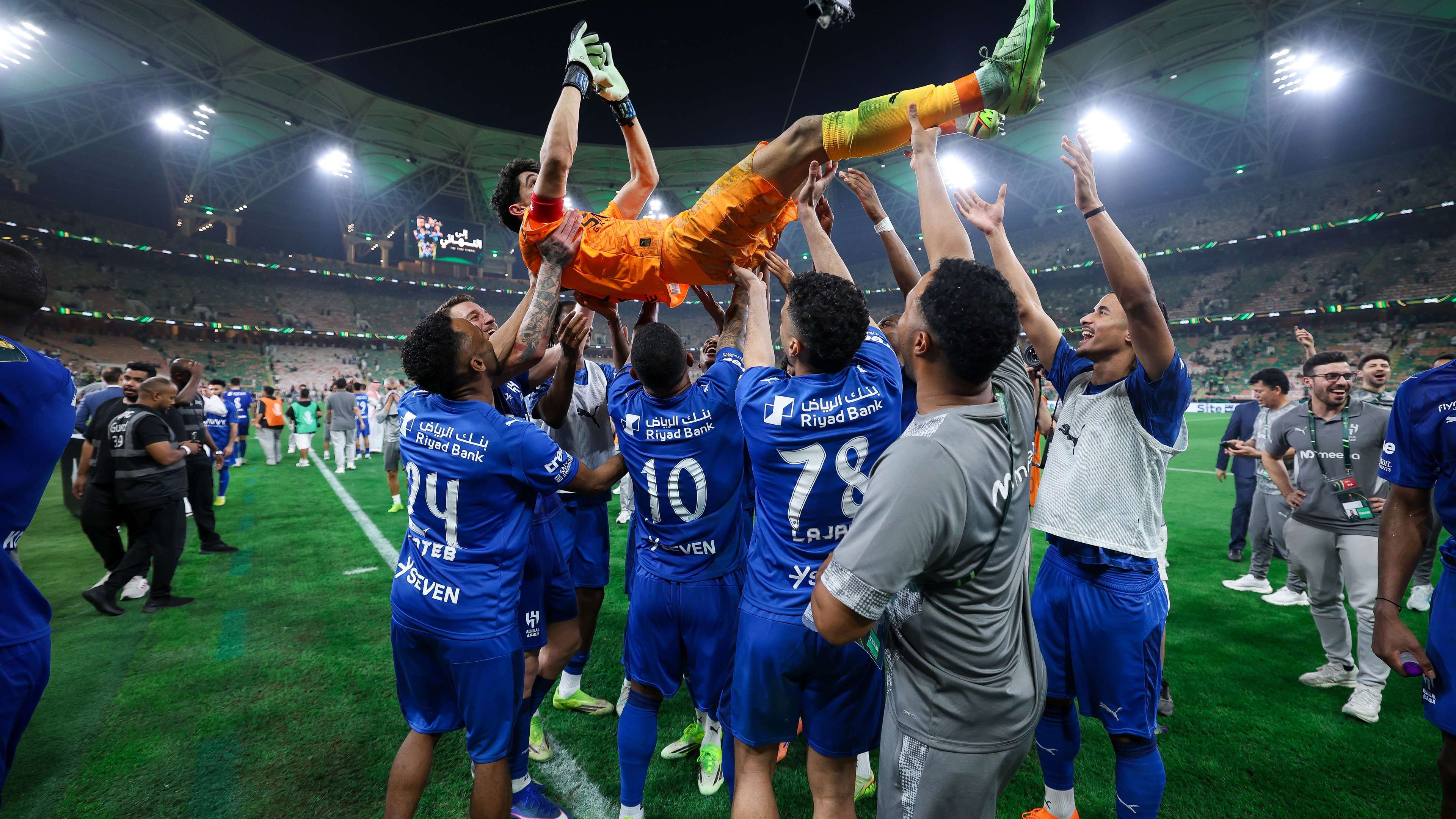 Following the Dosari shock… Al-Hilal breathes a sigh of relief at the return of their defensive duo  