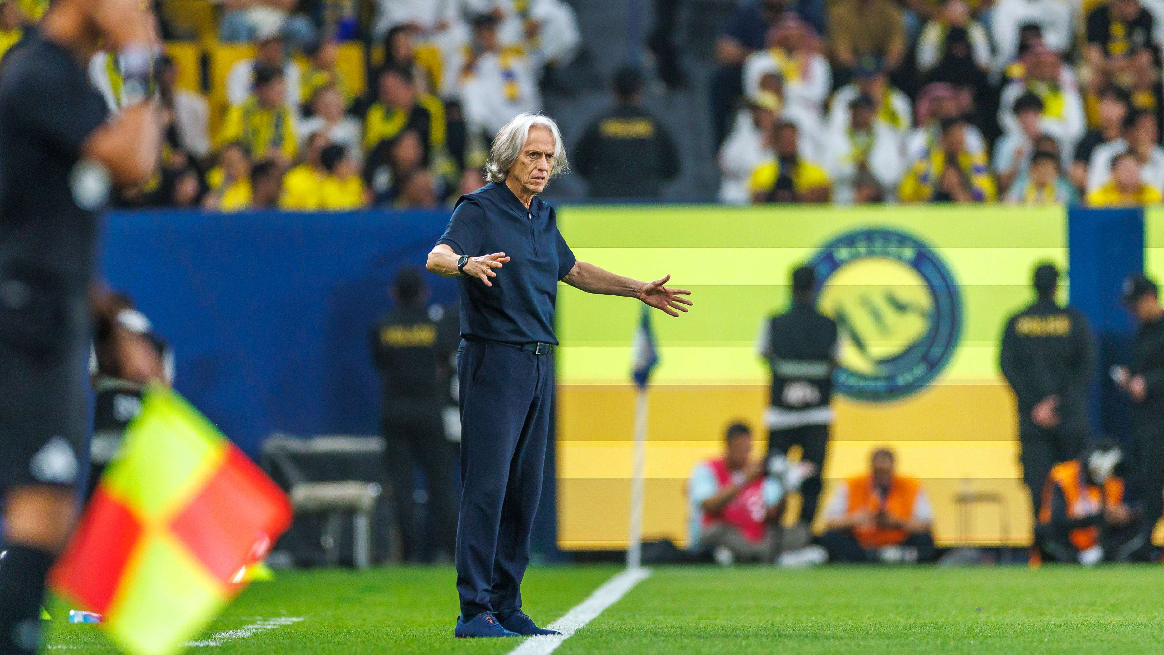 What happened during the break? Jesus takes his anger out on Mohamed Al-Aql  