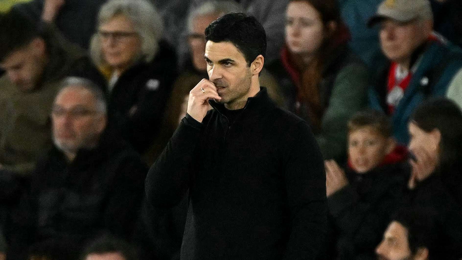 Walcott blames Arteta's 'nervous energy' for Arsenal cup exit  