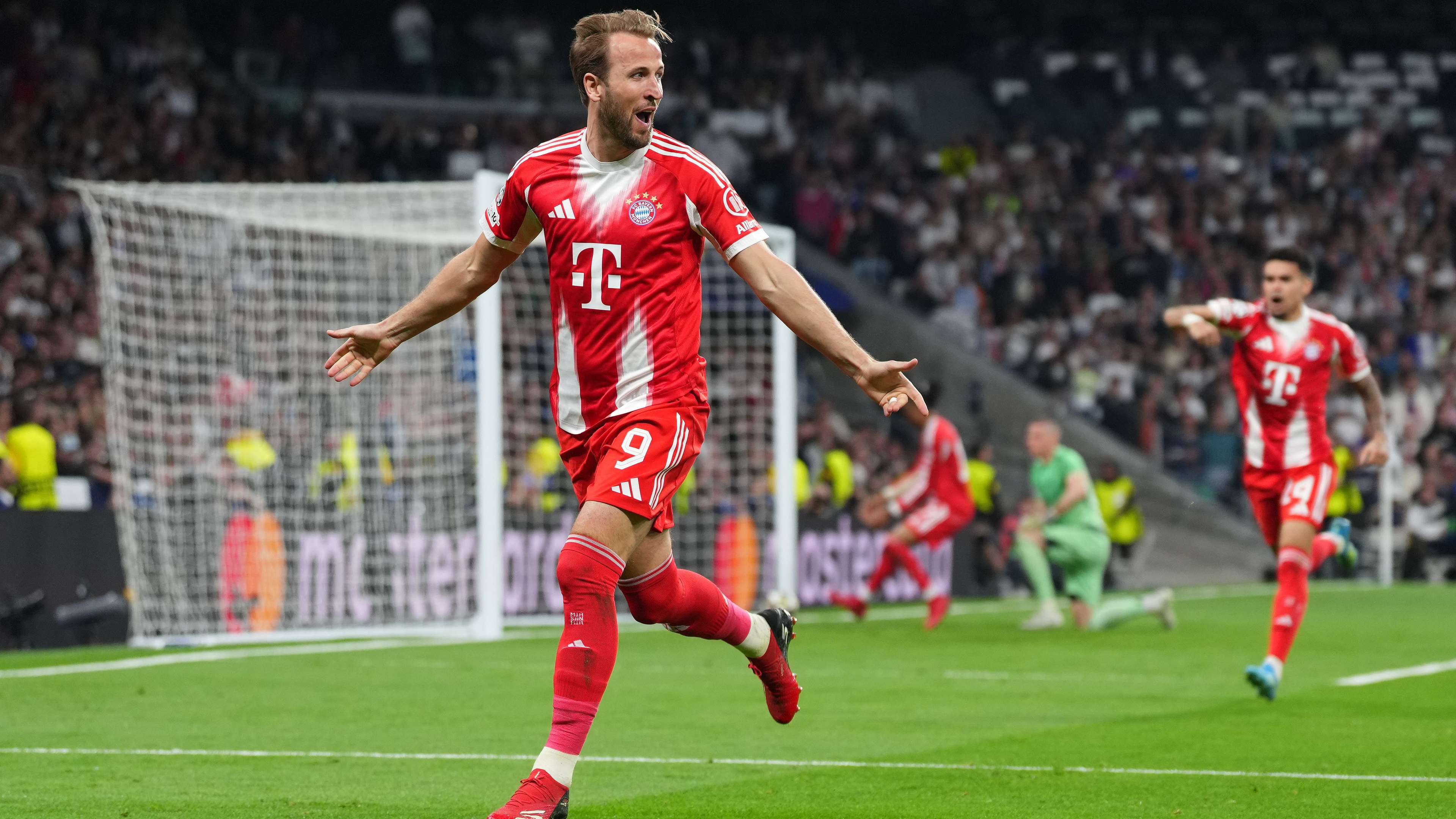 Video: Kane compounds Real Madrid's woes and equals his own record  