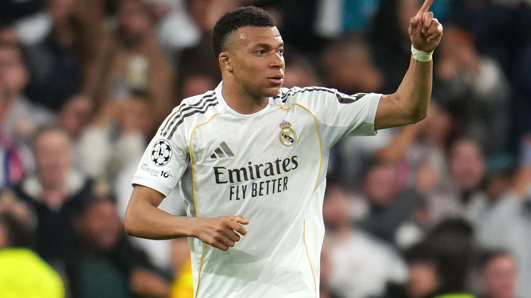 Mbappe joins CR7, Messi & Van Nistelrooy in elite UCL club  