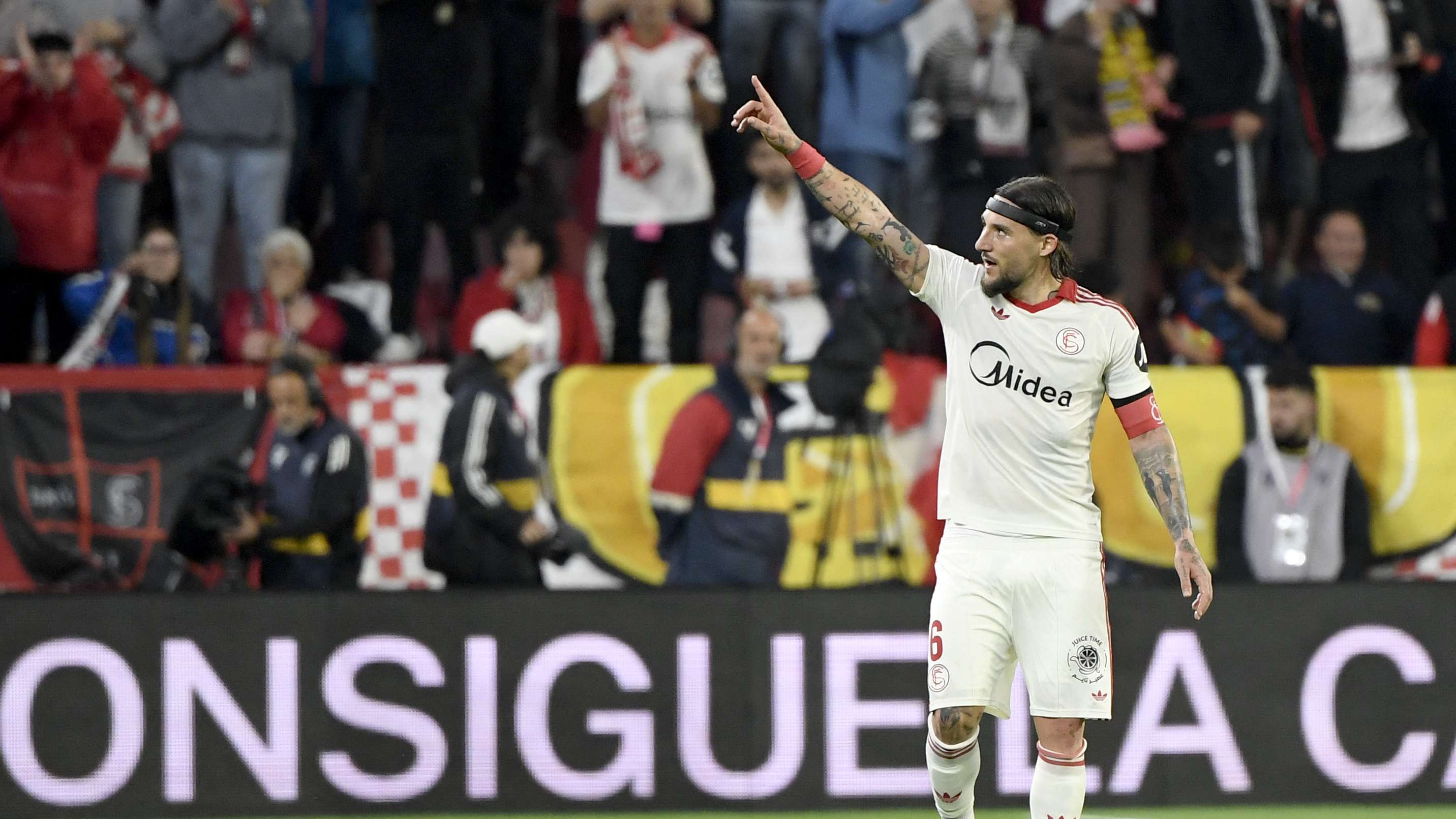 Sevilla are capitalising on Atlético manager Diego Simeone’s bold decision  