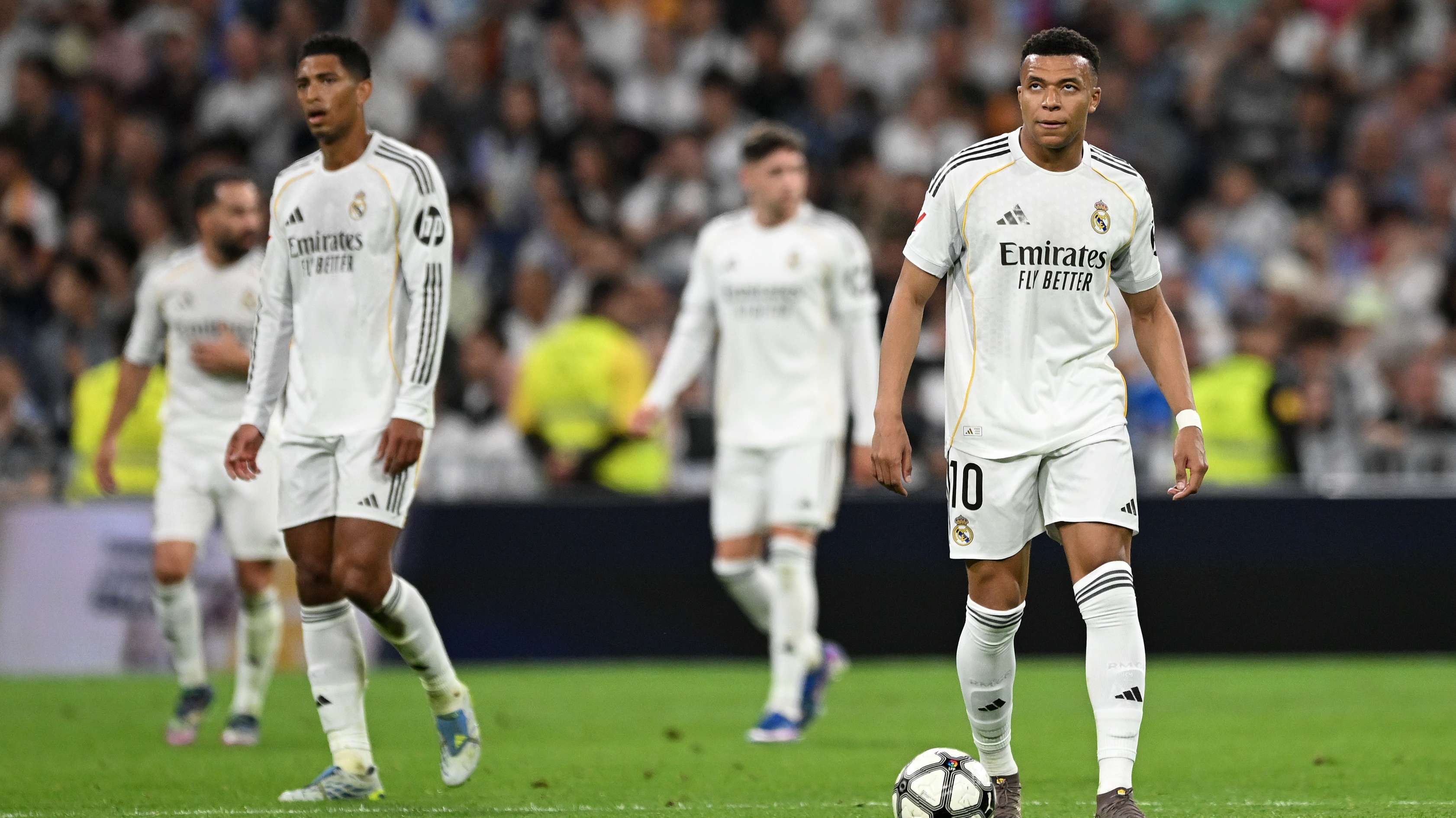 What does the Moroccan have to do with Grazi? … Bernabéu demands: Who has stolen Real Madrid’s soul?  