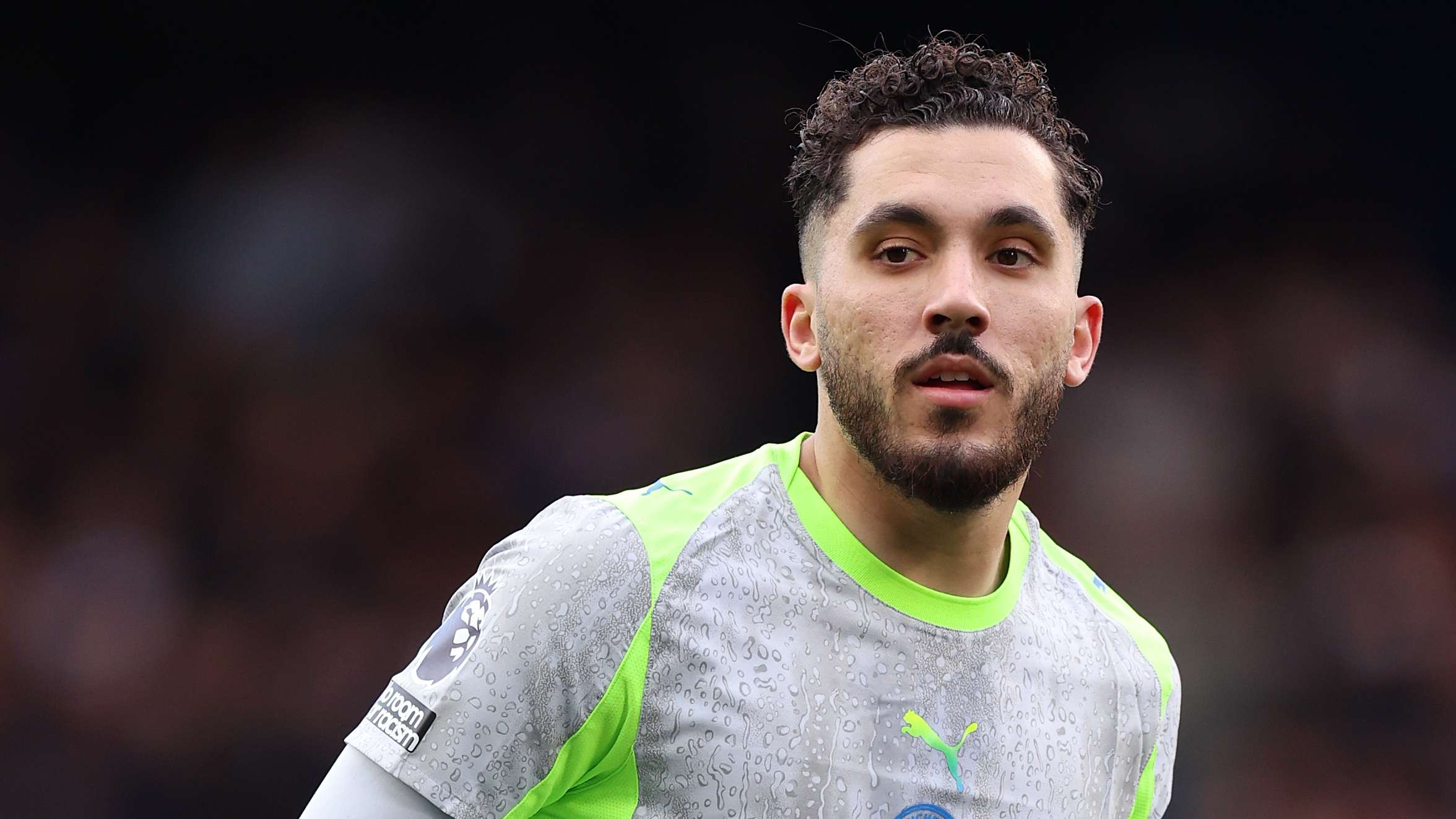 📽️ | Cherki caught playing BOTTLE FLIP during Man City win  