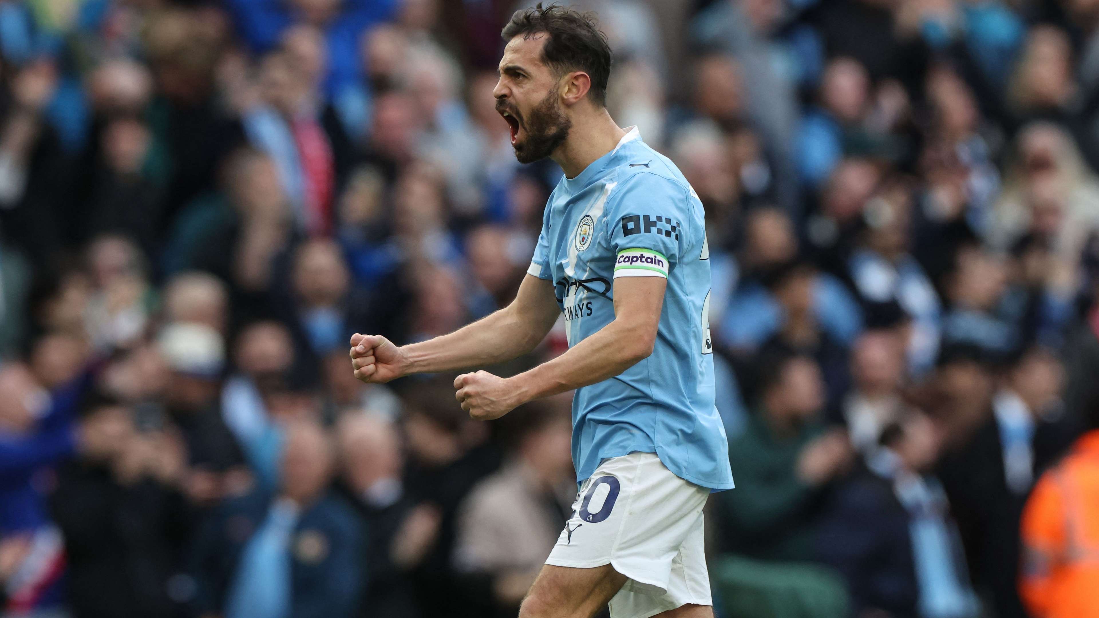 Guardiola pays emotional tribute to 'special' Silva  