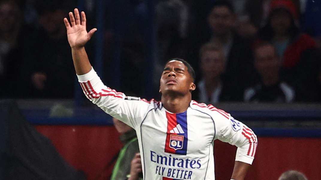 📽️ | 'Unacceptable!' - Endrick dances in front of PSG ultras  