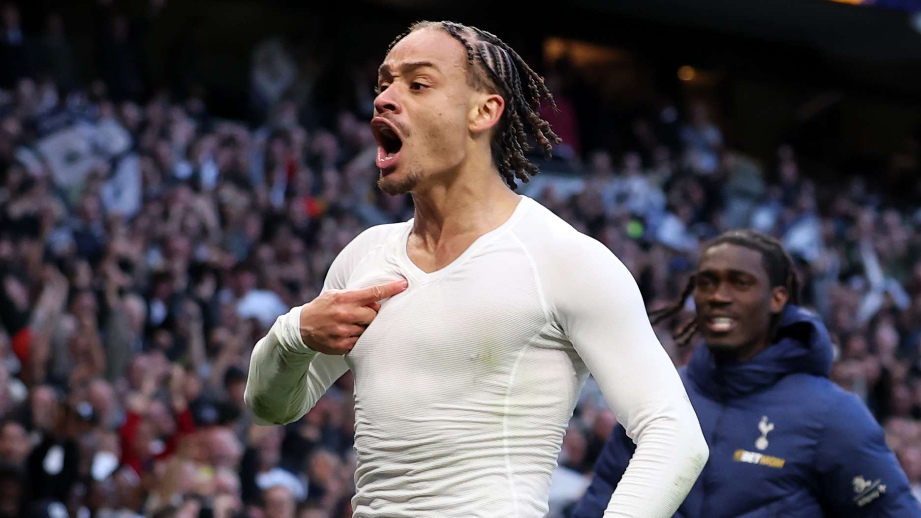 De Zerbi talks up his 'special connection' with Simons at Spurs  