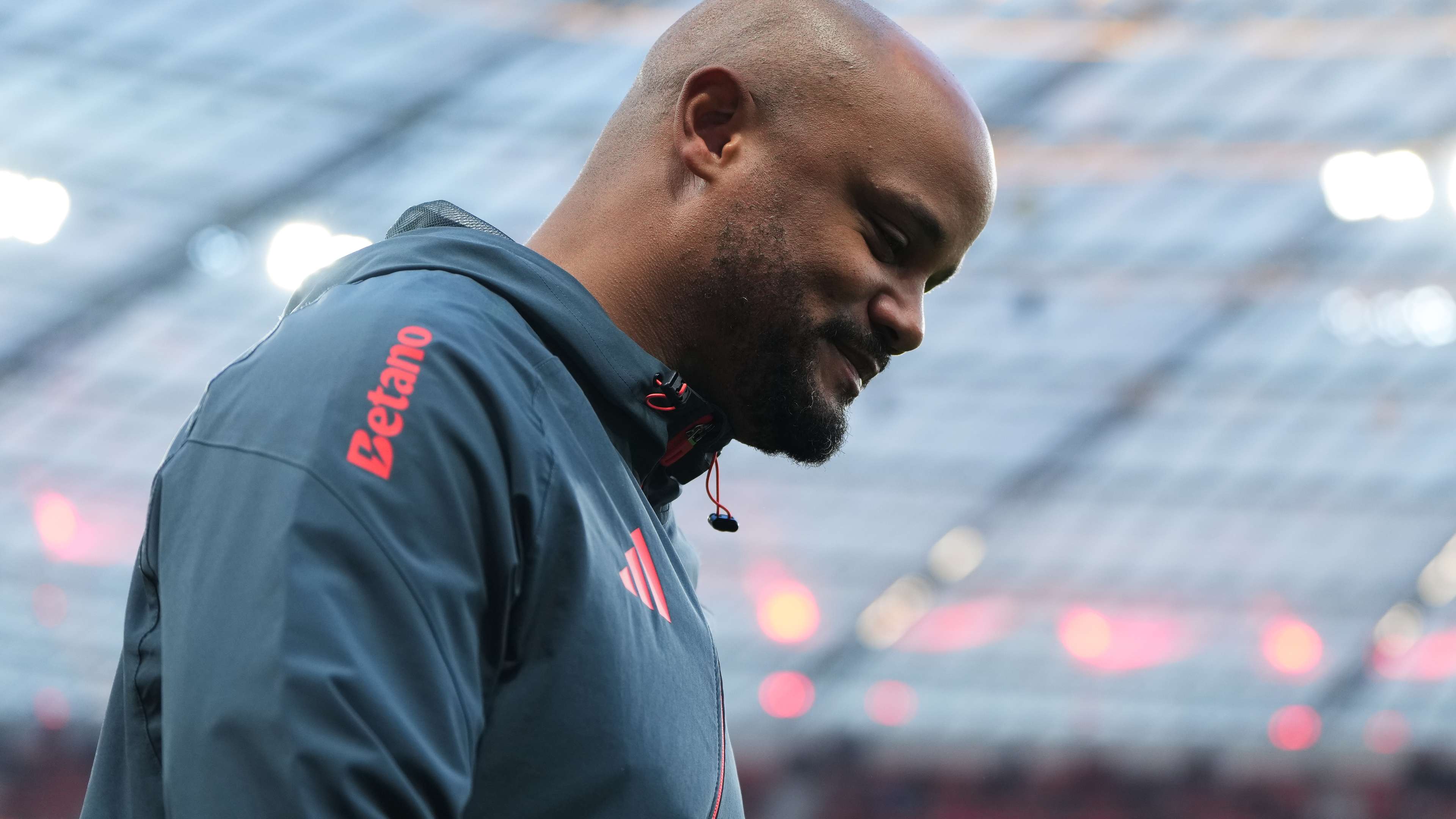 "To be perfectly honest": Kompany reveals a recurring topic within the FCB coaching staff  