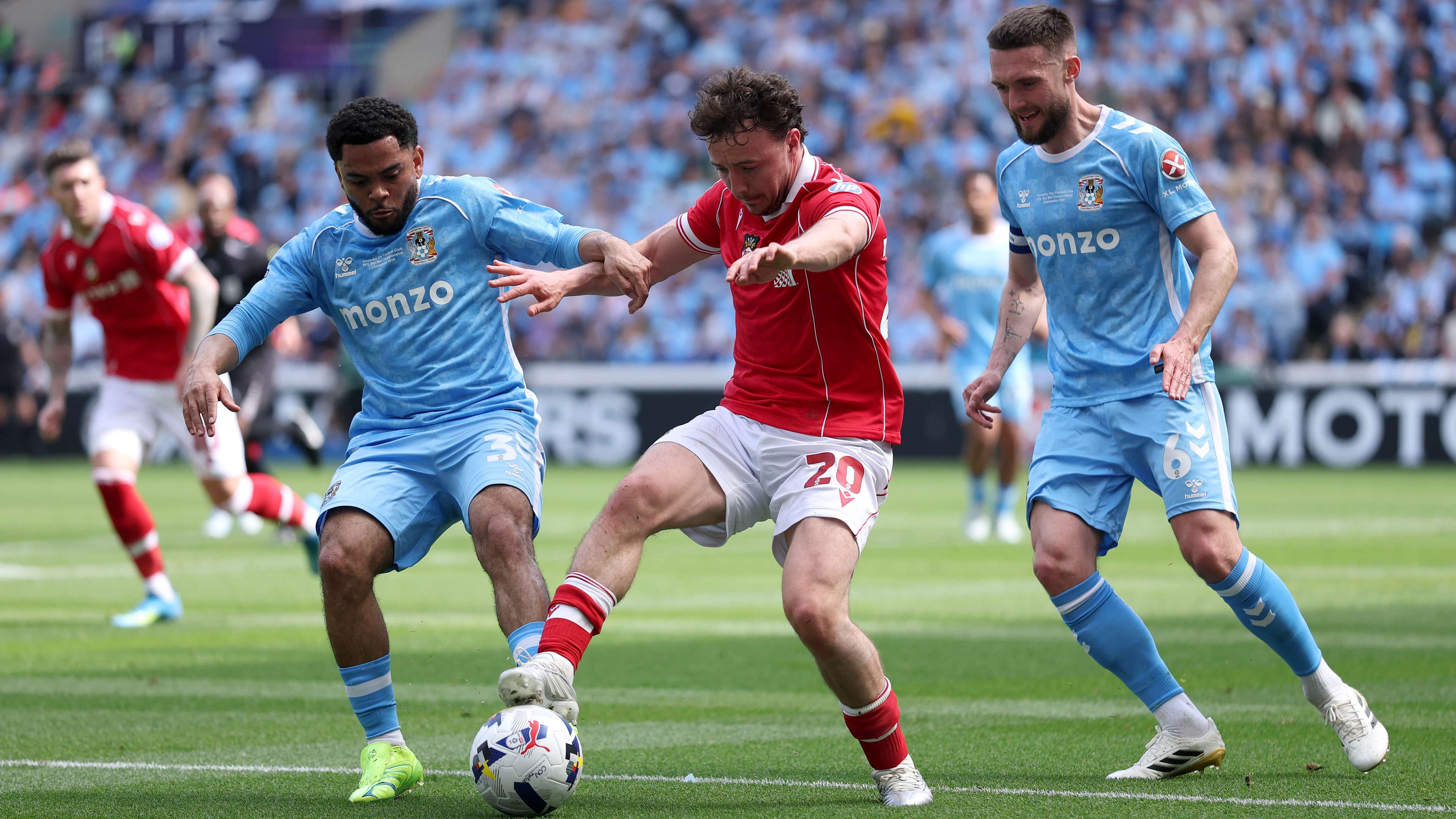 Drama for Welcome to Wrexham! Play-off race goes to final day  