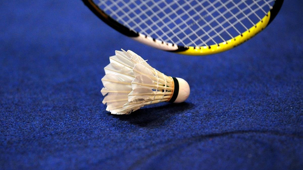 Badminton world body to test out synthetic feather shuttlecocks  