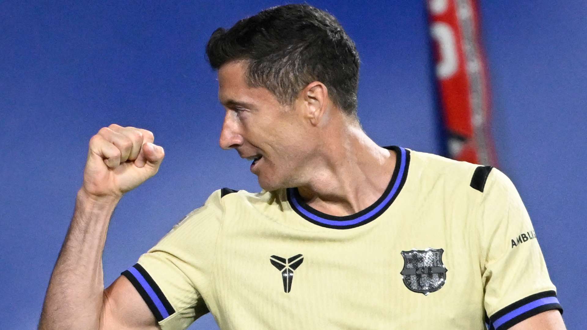 Lewandowski eyes 100-point mark to match Vilanova & Mourinho  