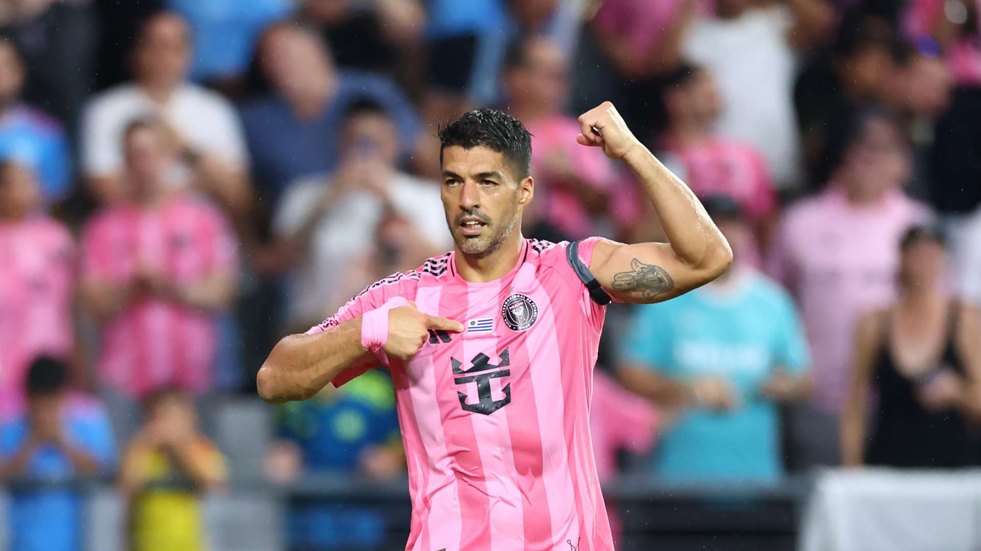 Luis Suarez shows his quality, but Miami suffer Messi scare in win  