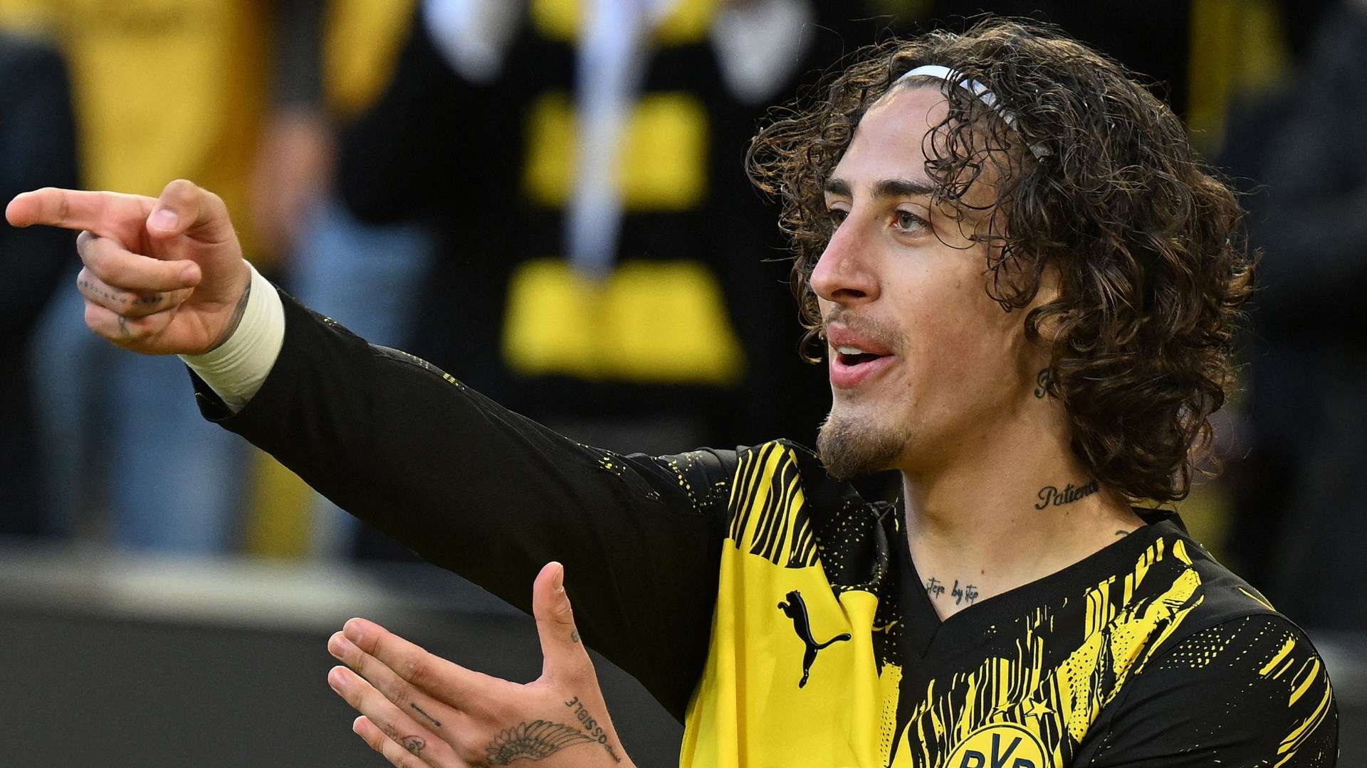The league's best super-sub! Silva finds himself in a quandary at BVB  