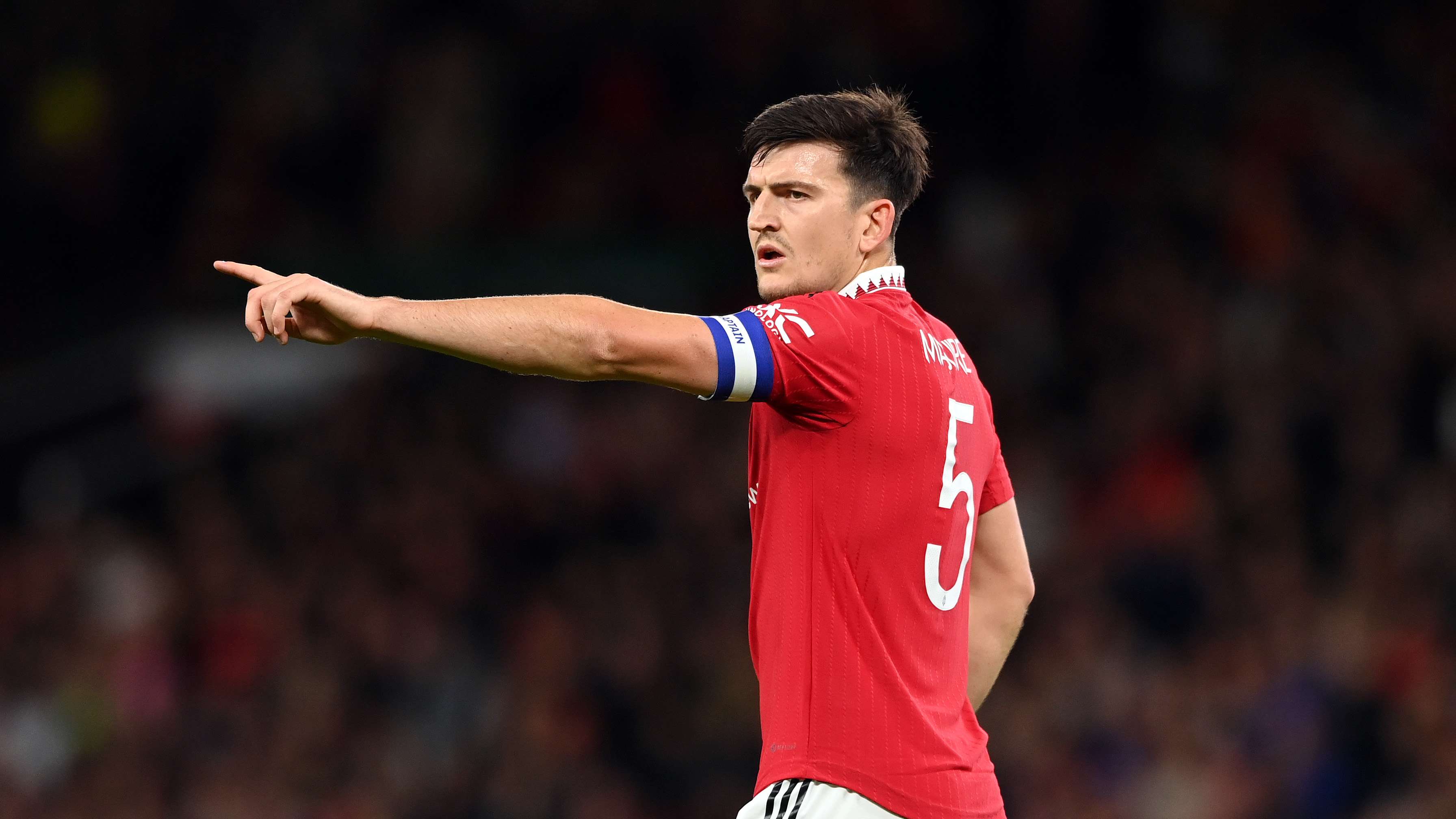 Man Utd can't move forward with Maguire, says former star  