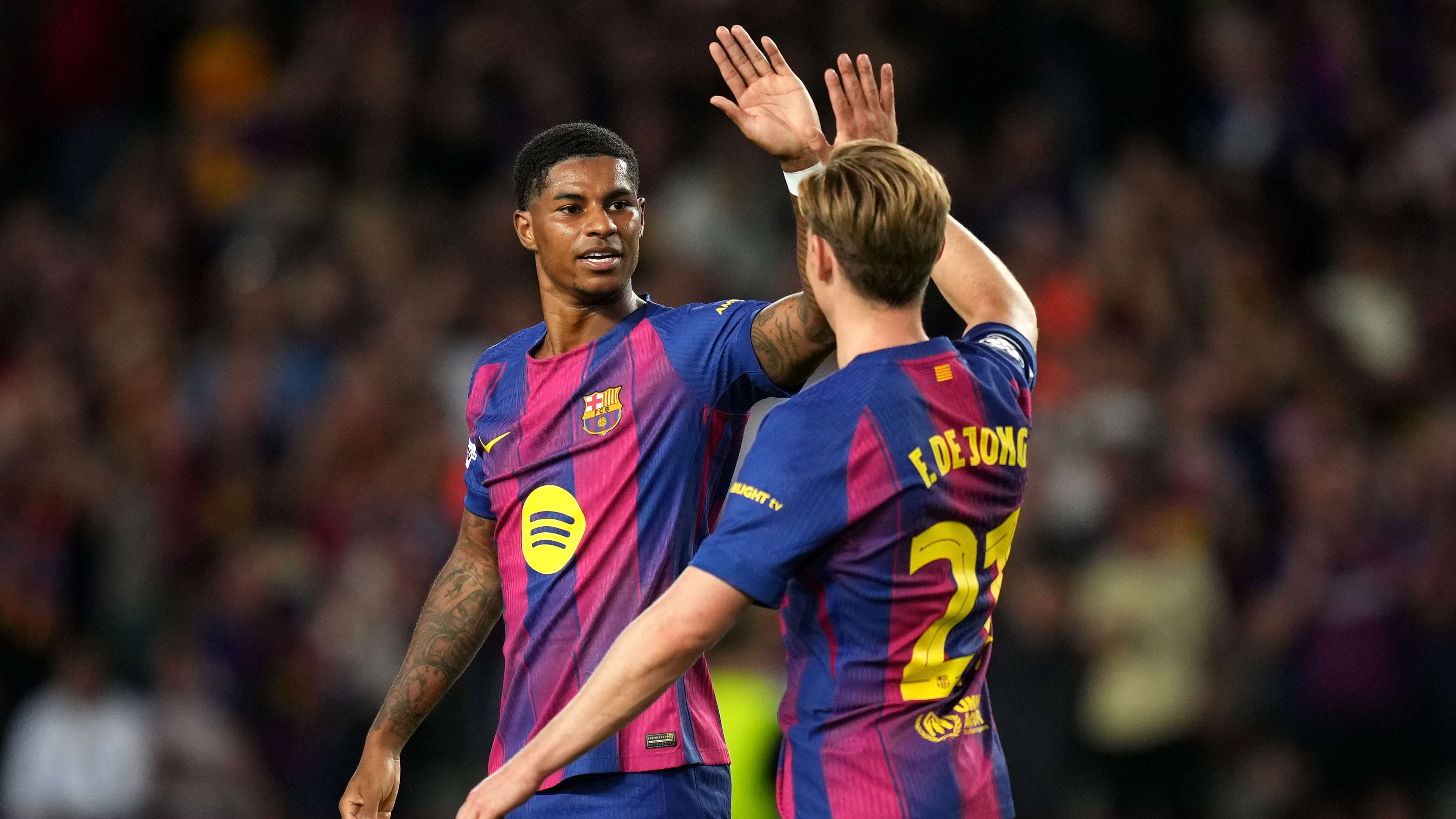 De Jong explains how Rashford 'adds a lot' to Barcelona's game  
