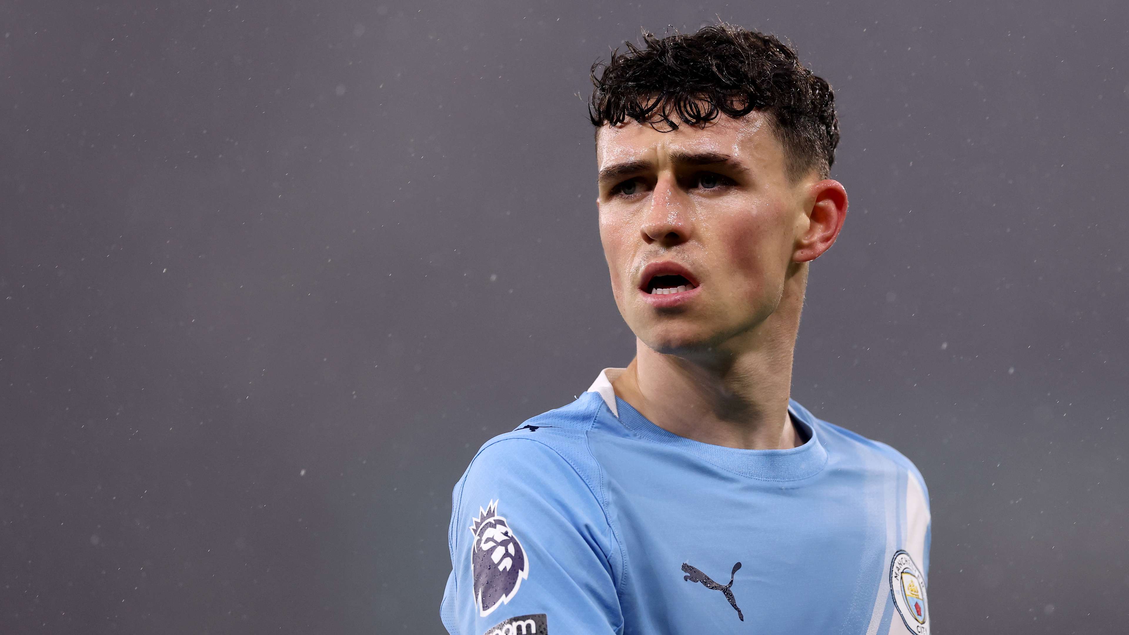 Man City open contract extension talks with Foden  