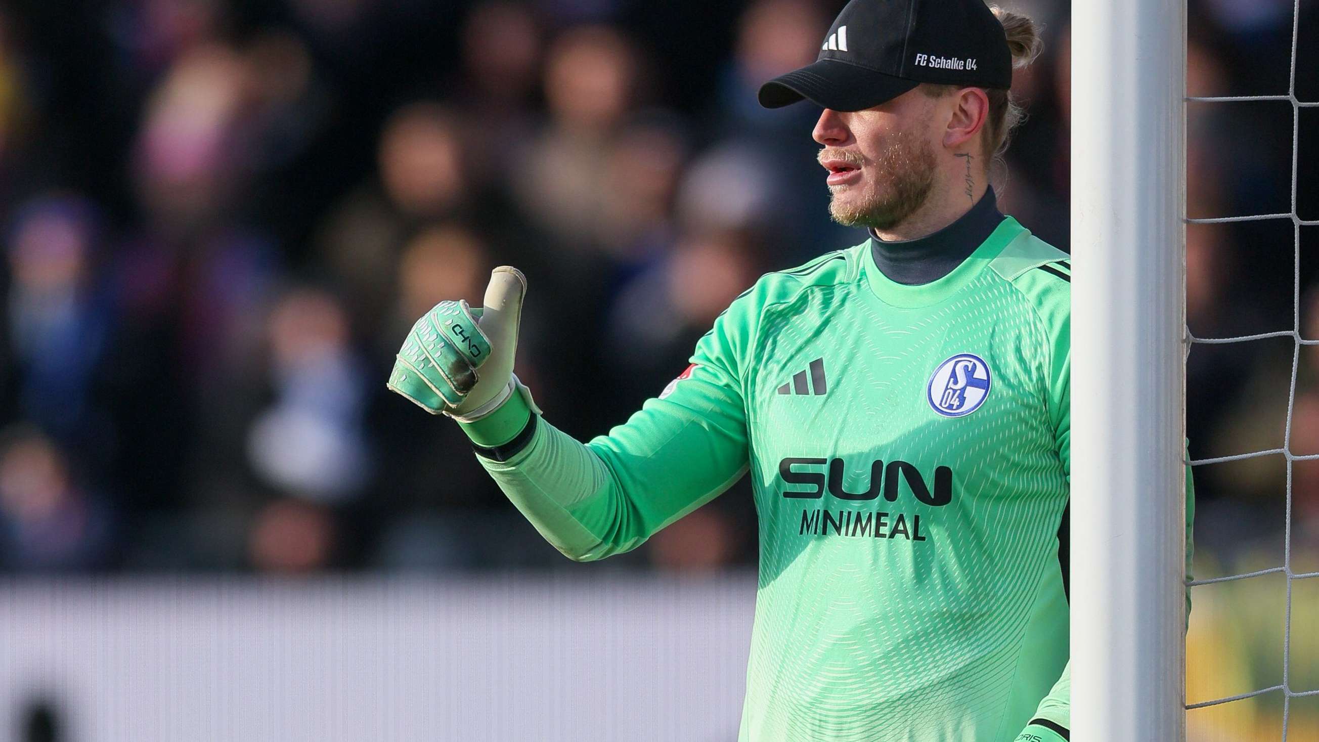 Karius expected to snub Serie A return to sign new contract with Schalke  