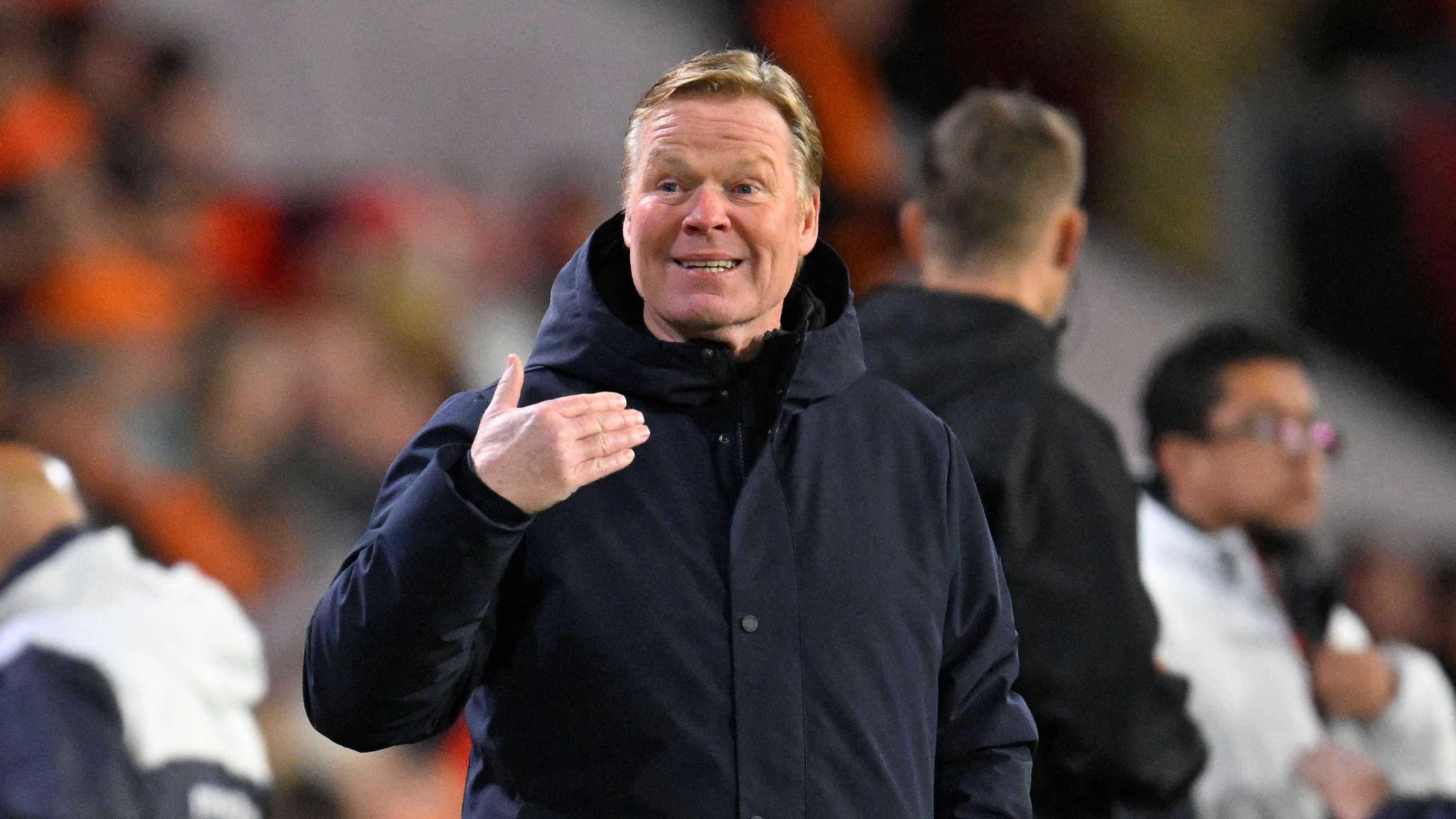 📽️ | Koeman's goalkeeper son scores penalty to save team from relegation  