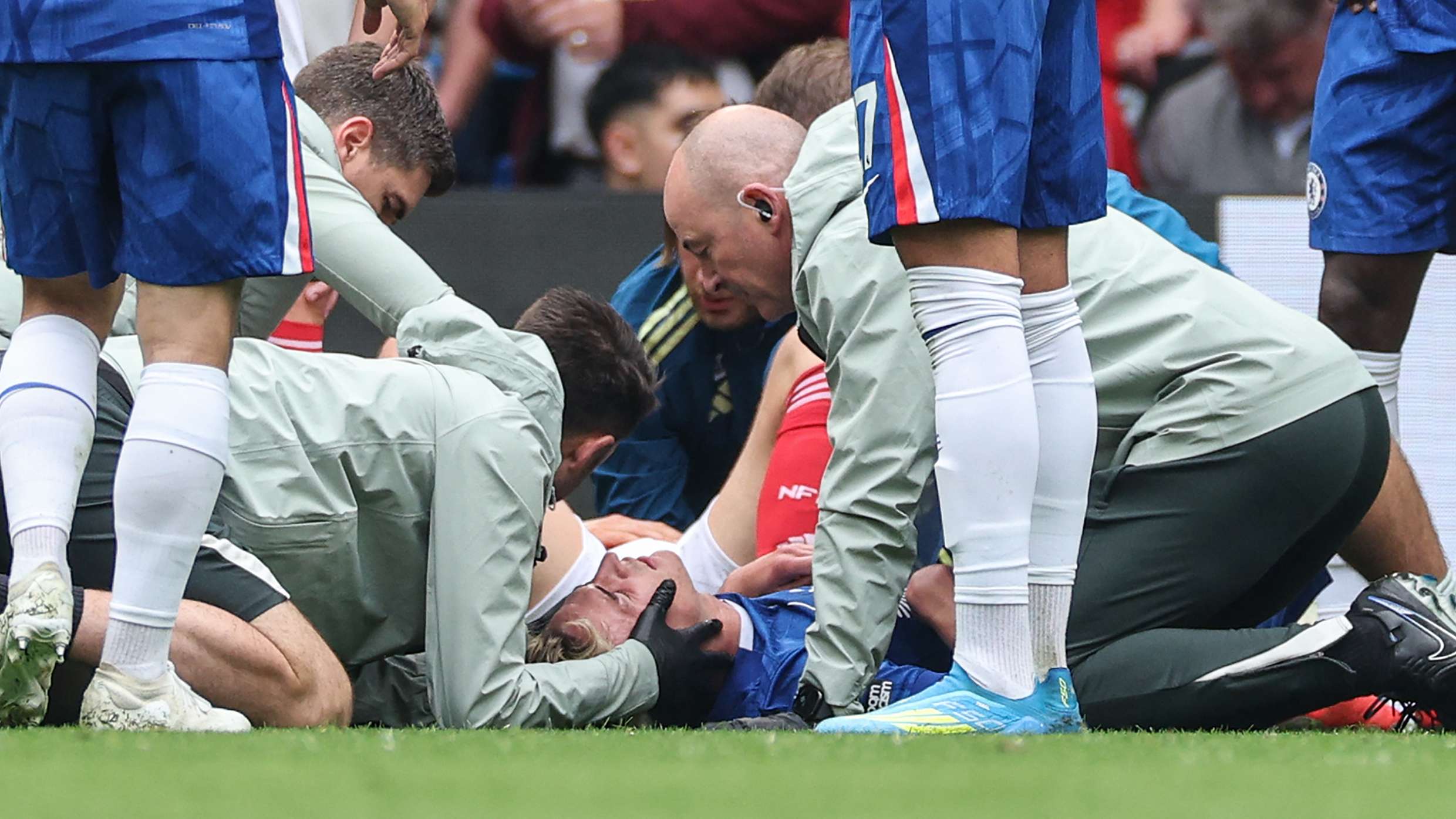 Derry stretchered off on Chelsea debut vs Forest  