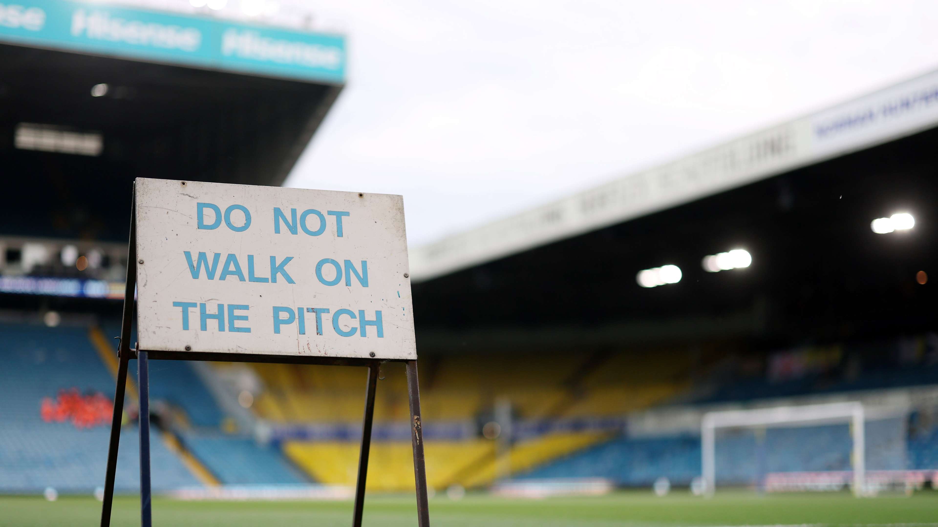 Leeds vow bans for homophobic chanting  