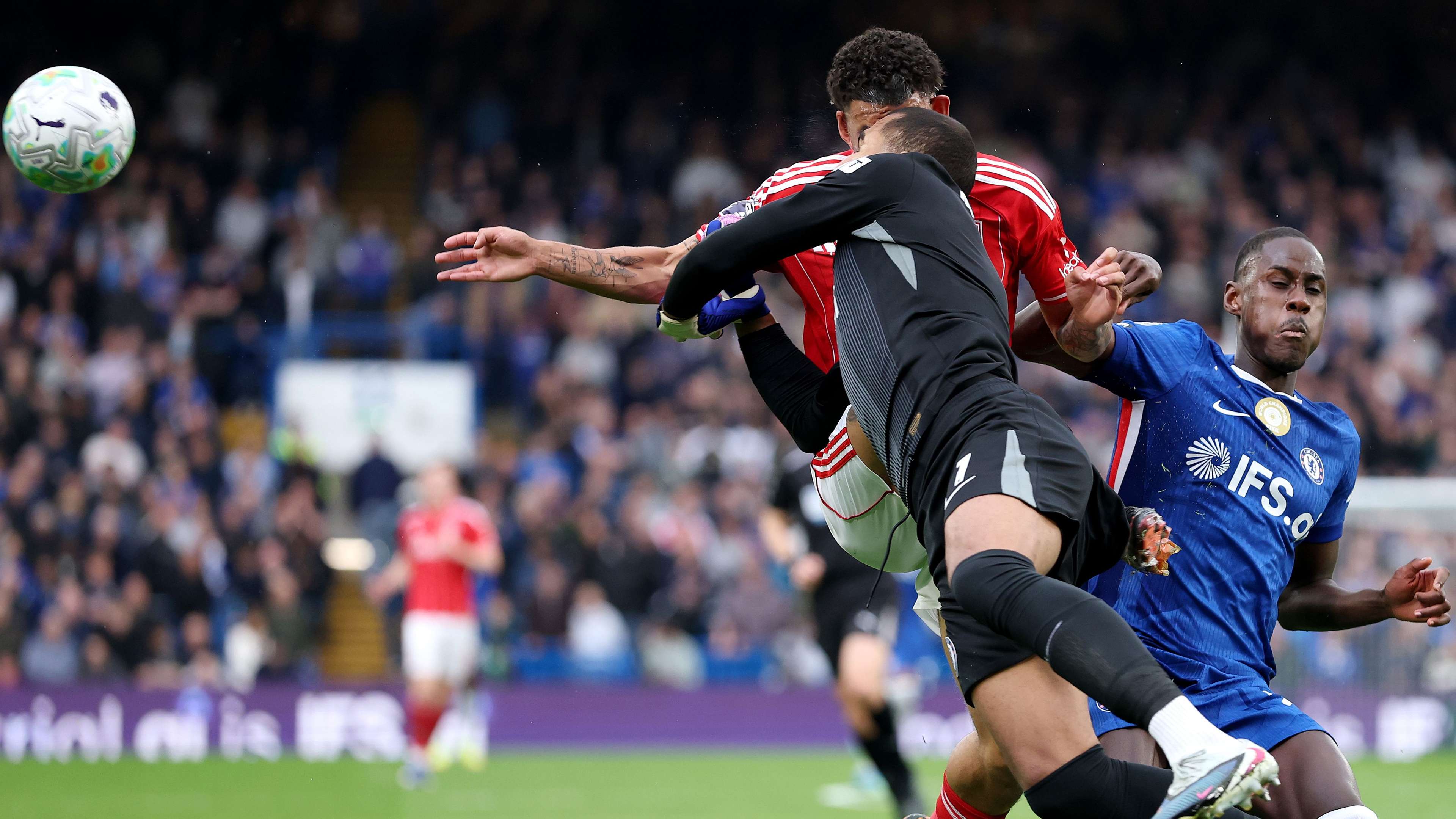 Gibbs-White reveals graphic injury after Sanchez clash  