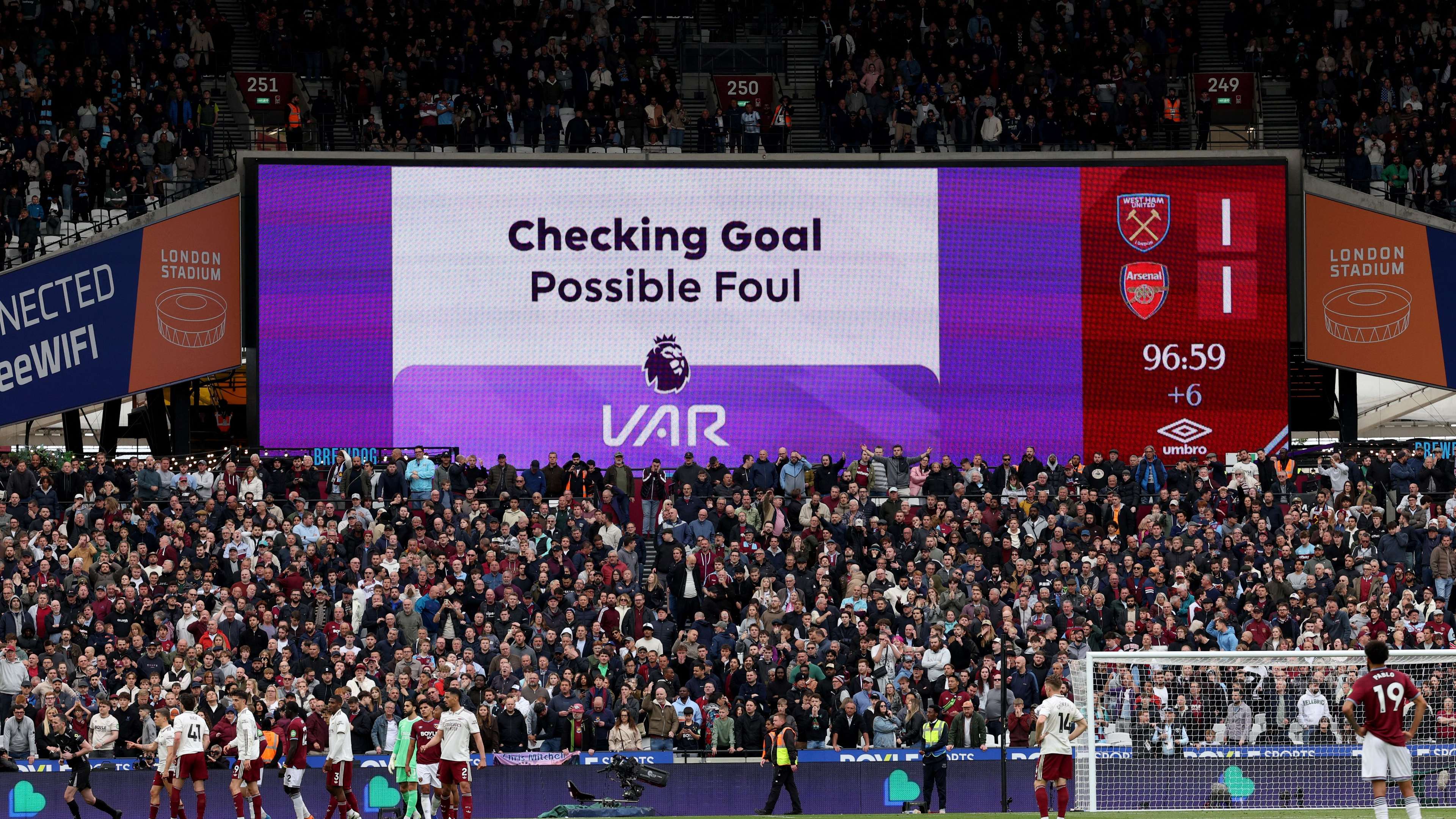 'Biggest moment in VAR history' - Huge call goes Arsenal's way vs West Ham  