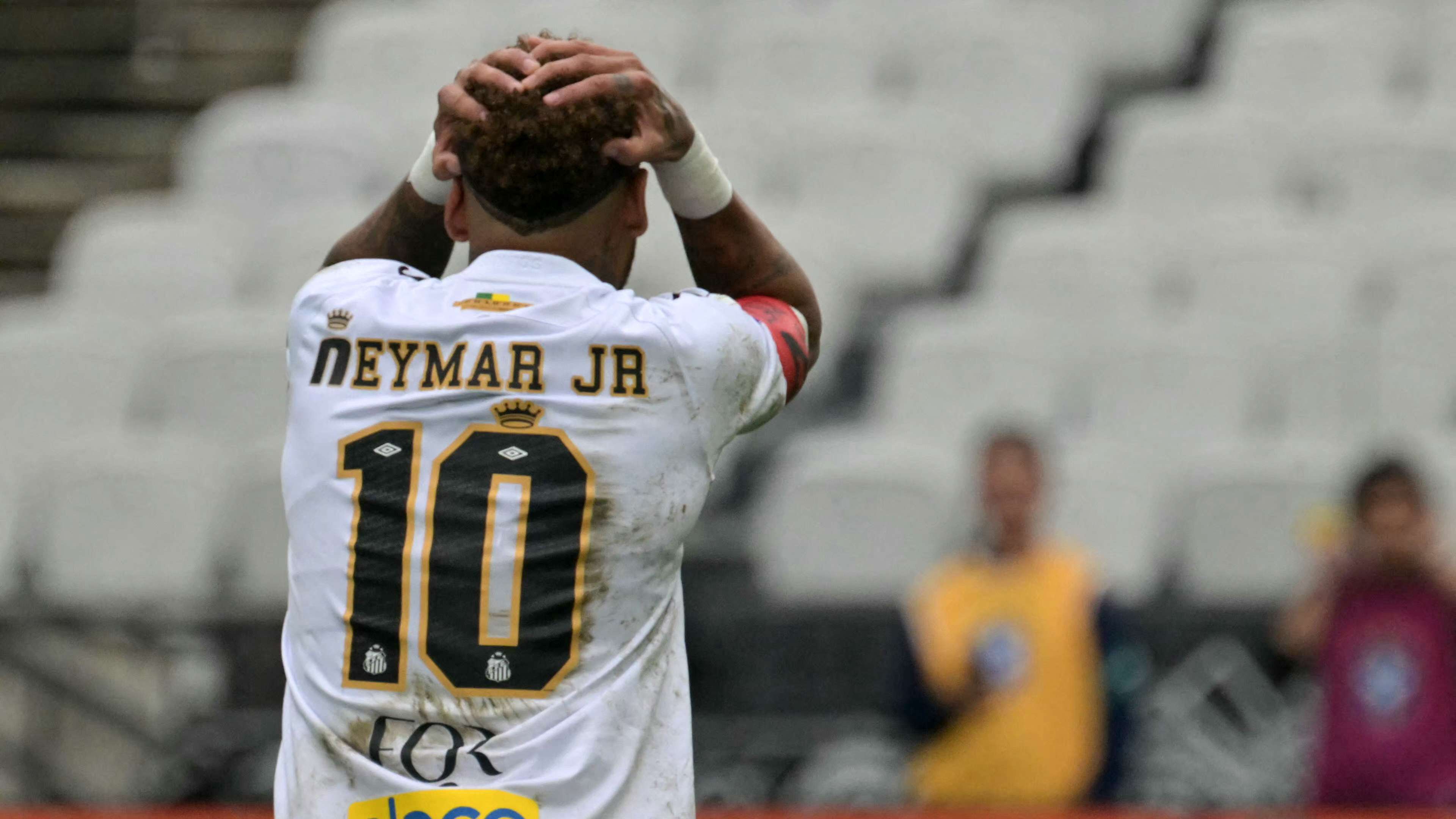 Santos issue statement defending Neymar injury transparency  