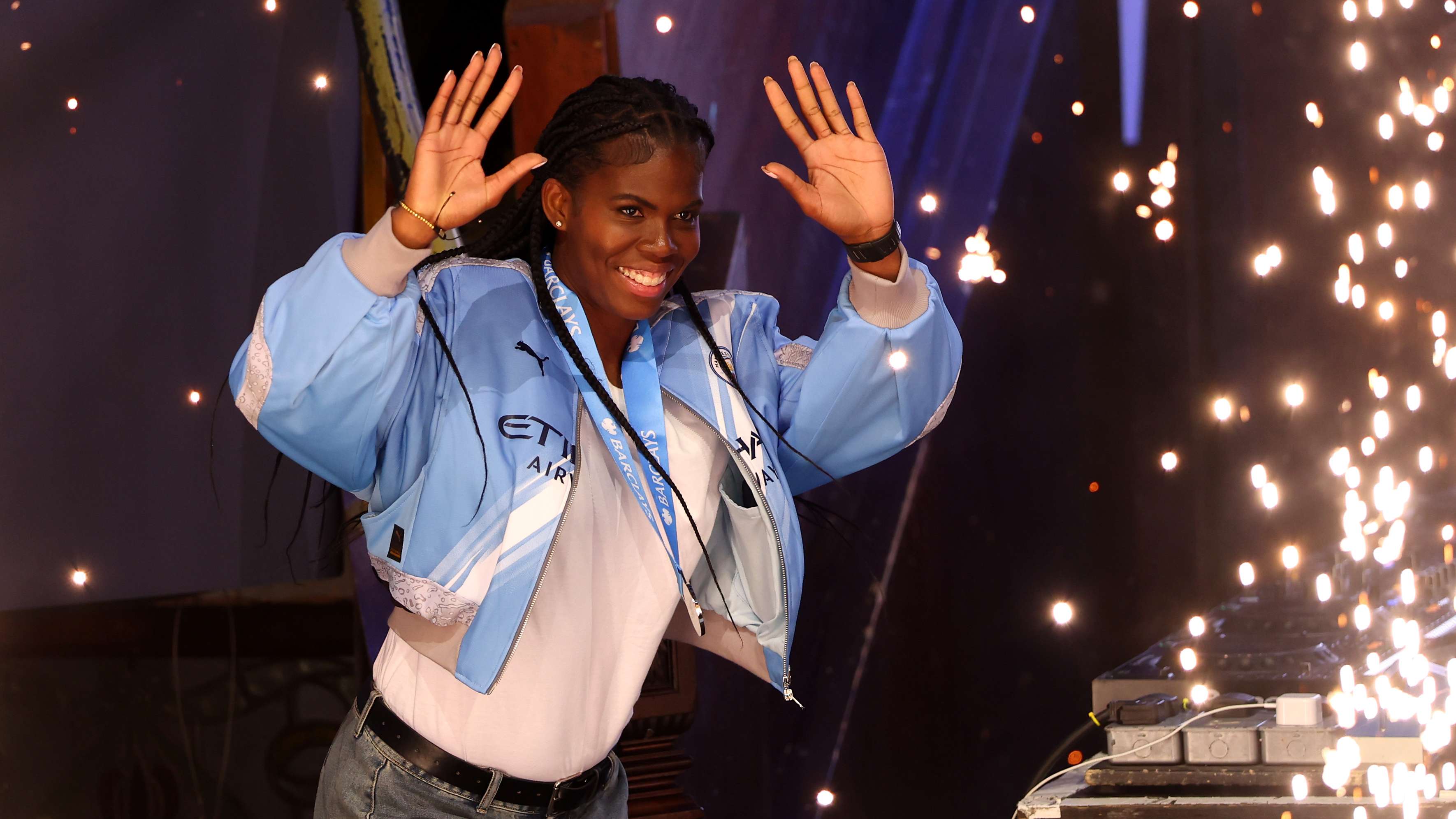 Shaw wins WSL Player of the Season after firing Man City to title  